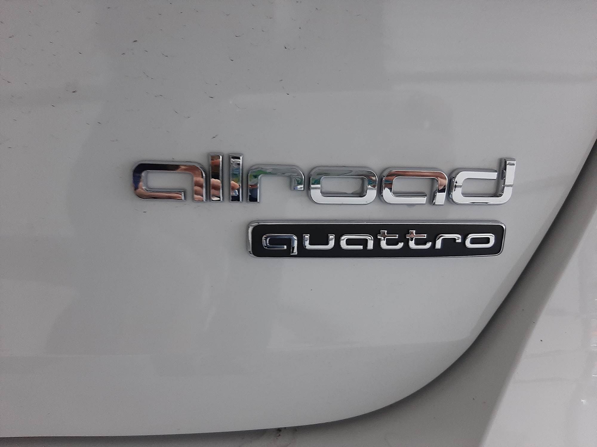 Audi A4 ALLROAD QUATTRO LAUNCH EDITION 45TFSI 245CV S-TRONIC