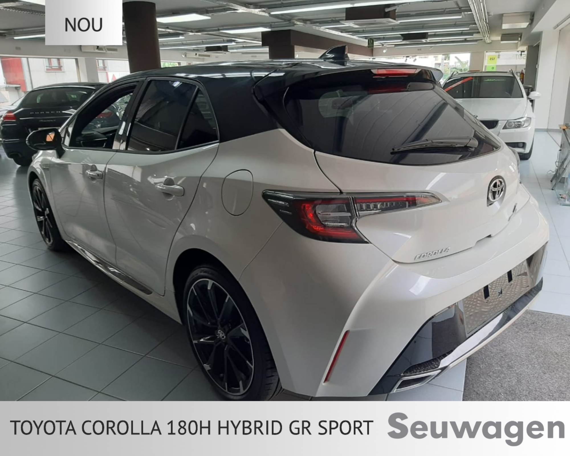 Toyota Corolla 180H GR-SPORT