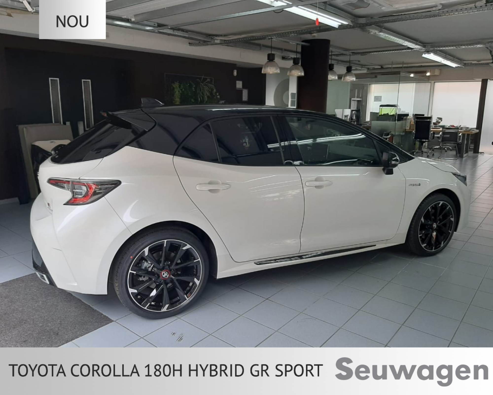 Toyota Corolla 180H GR-SPORT