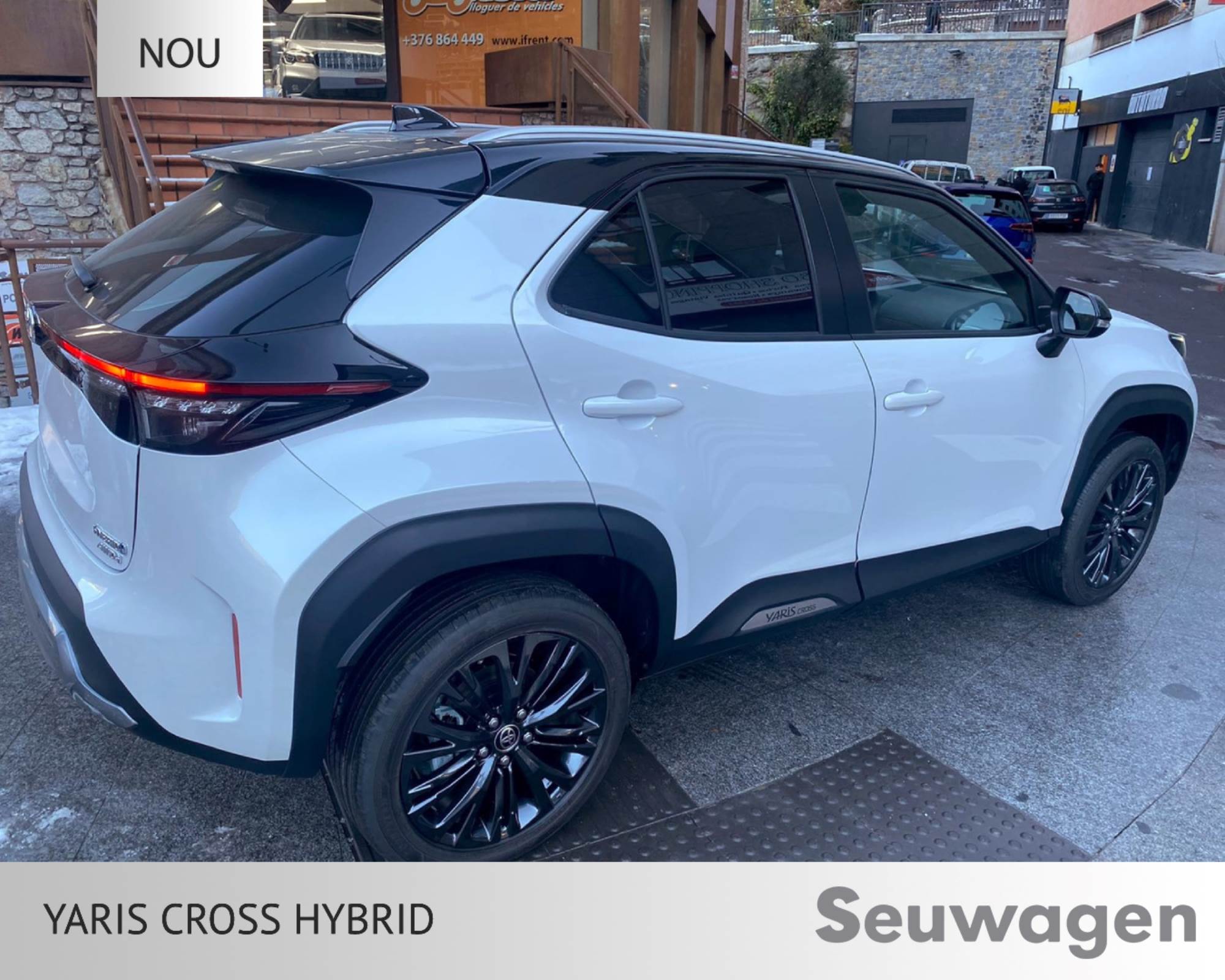 Toyota YARIS CROSS 