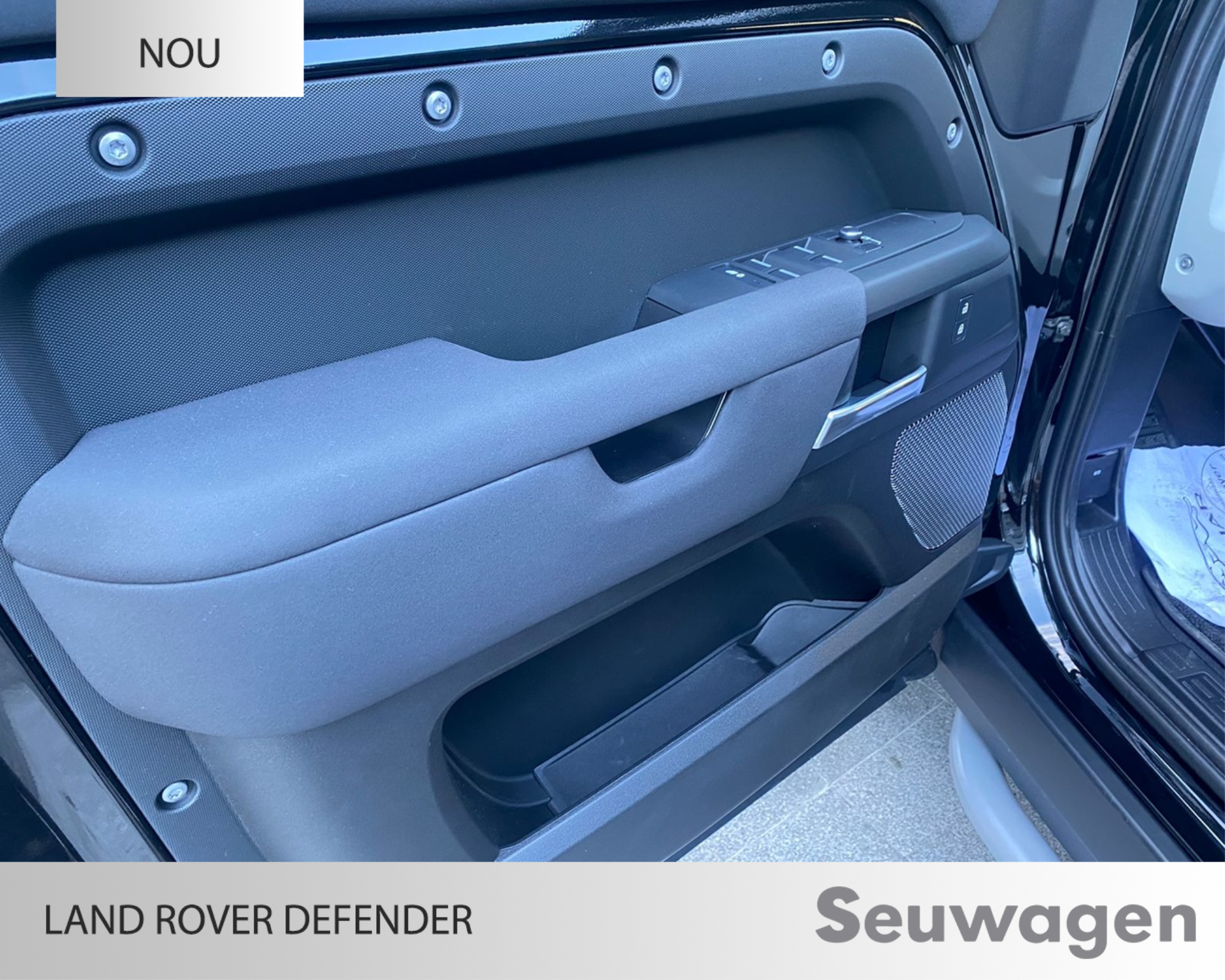 Land Rover Defender AWD Auto