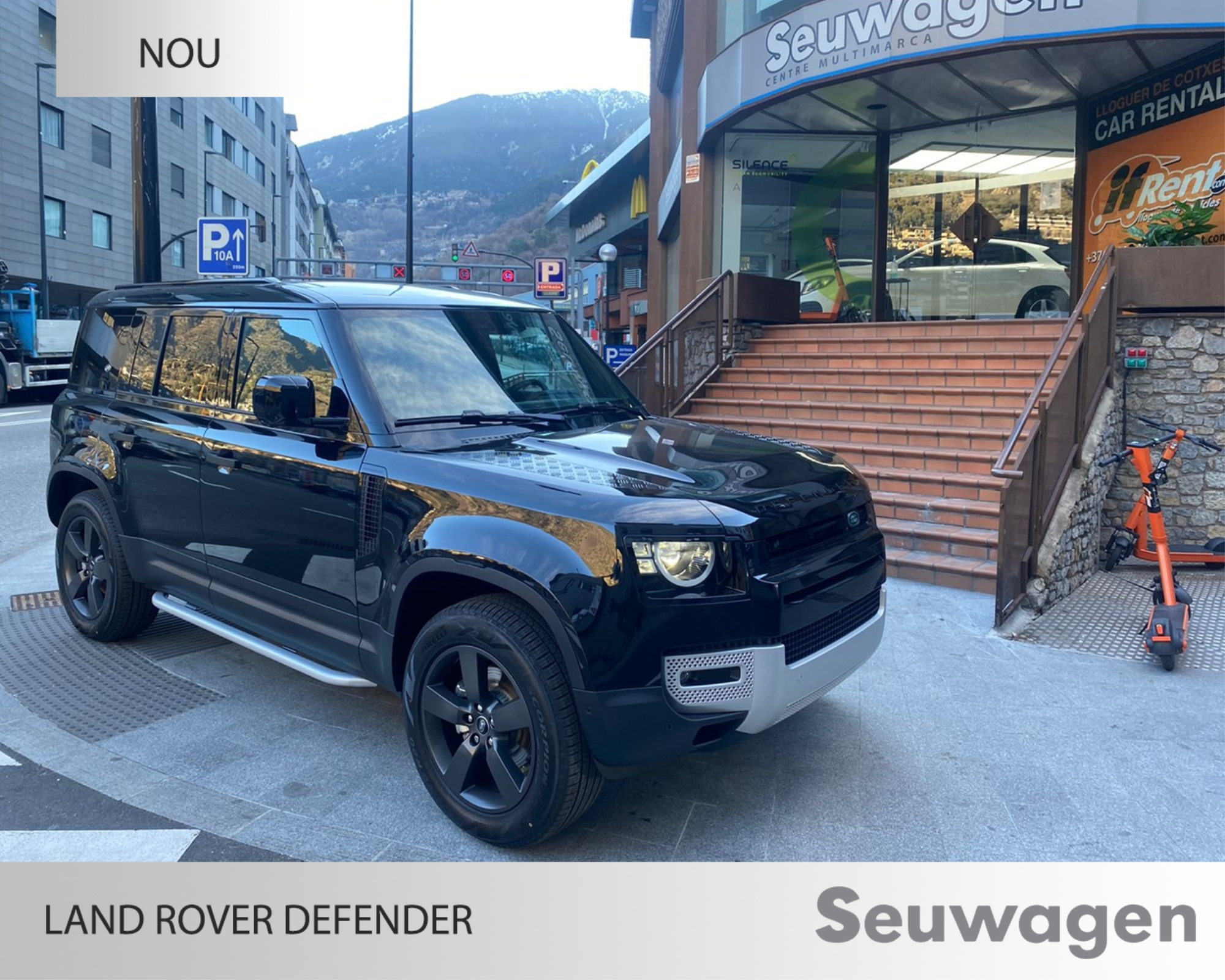 Land Rover Defender AWD Auto