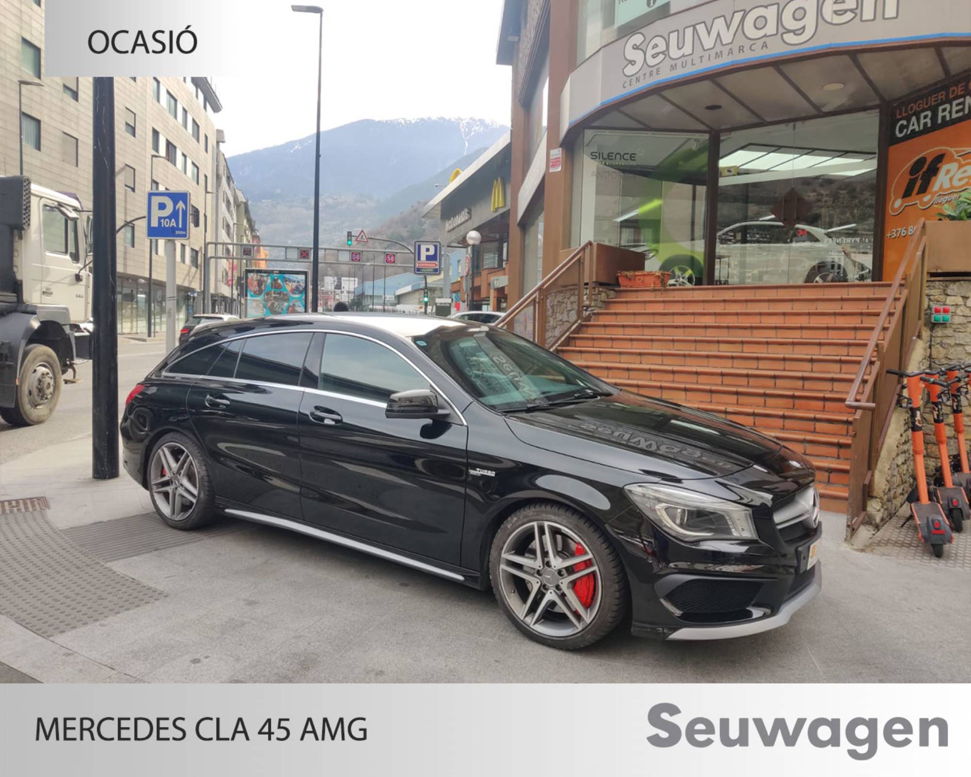 Mercedes-Benz CLA 45 AMG 