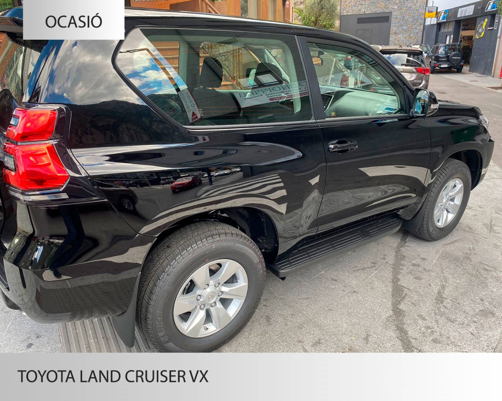 Toyota Land Cruiser VX