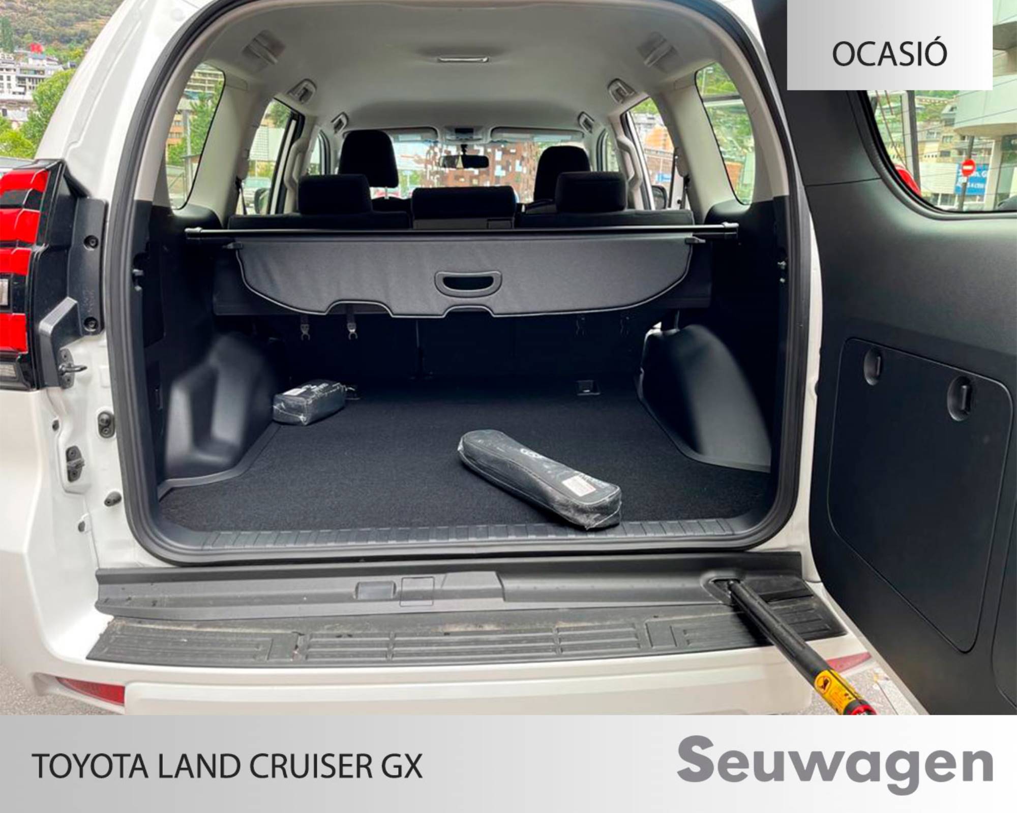 Toyota Land Cruiser GX