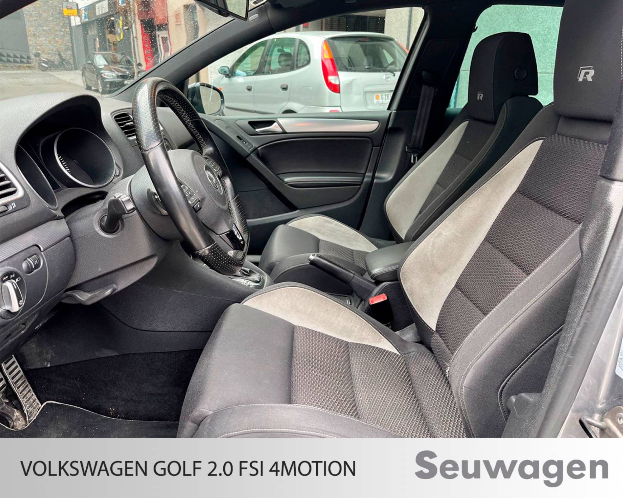 Volkswagen Golf 2.0 FSI 4Motion
