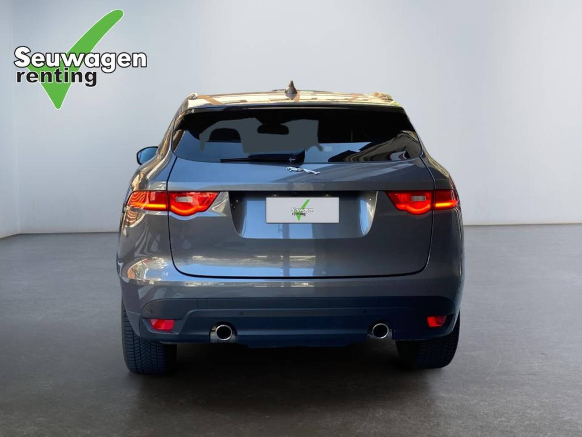 Jaguar F-Pace SUV