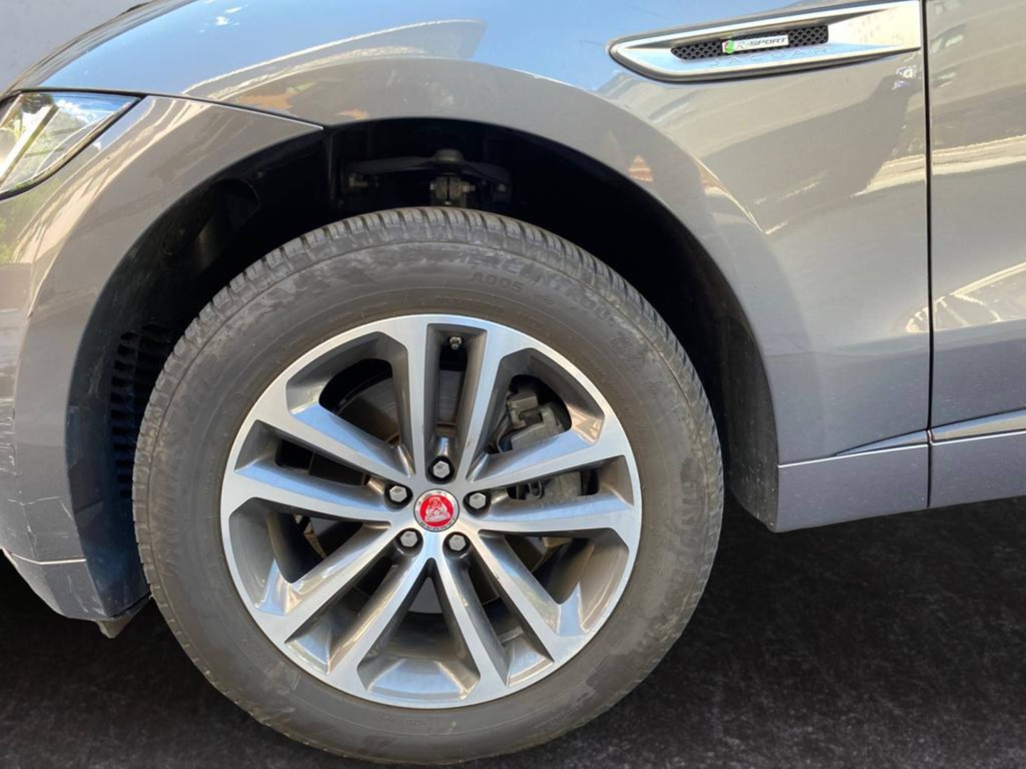 Jaguar F-Pace SUV