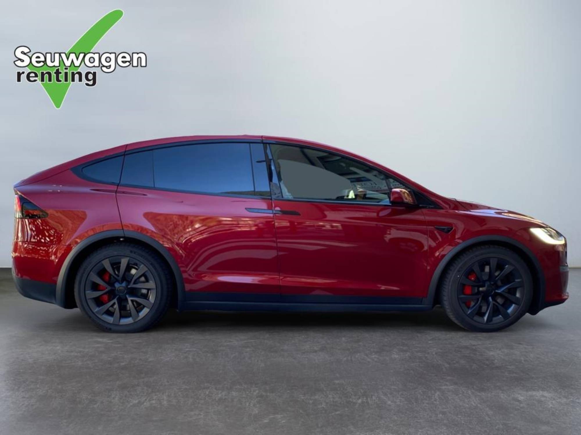 Tesla Model X 