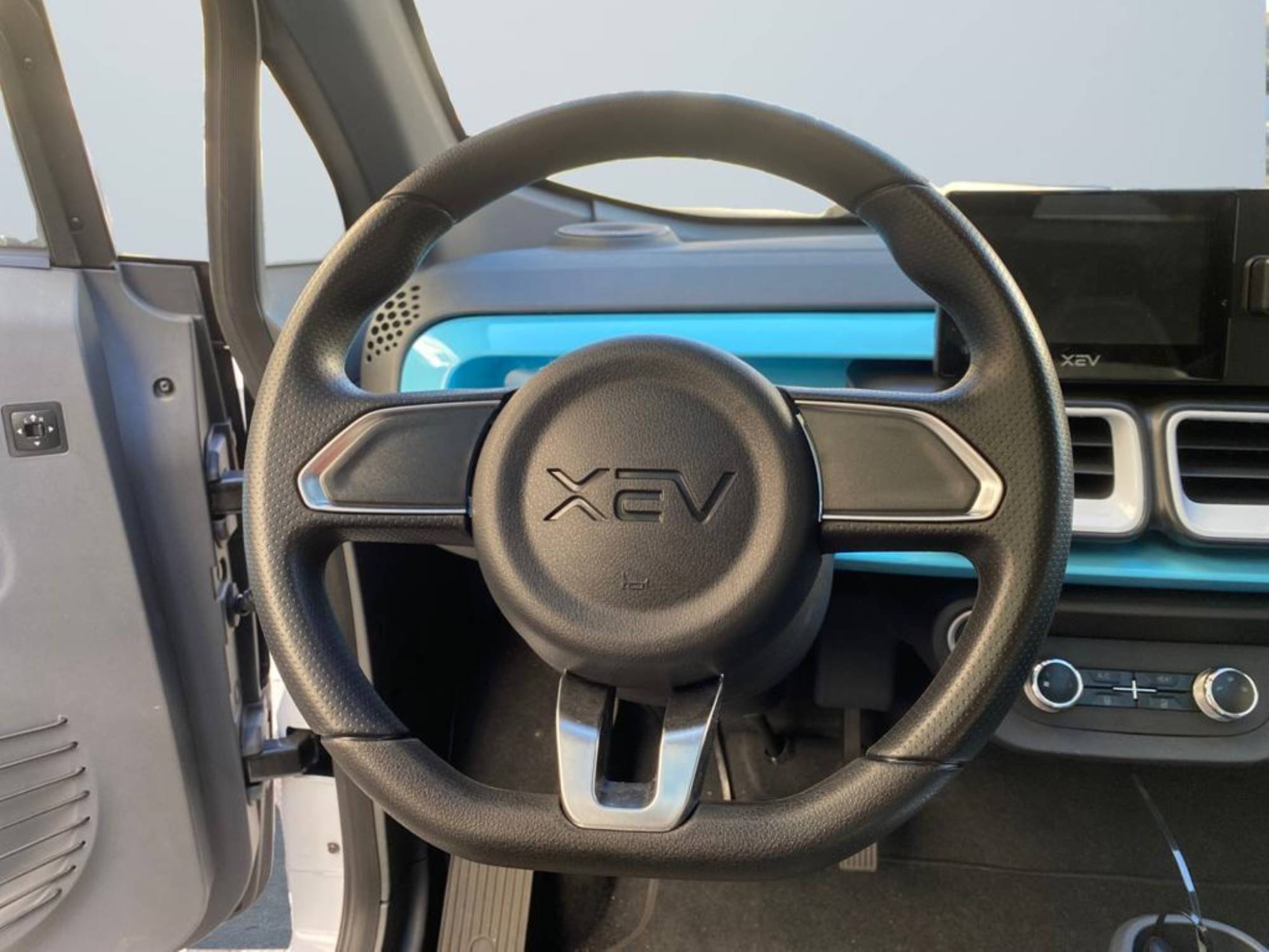 XEV YOYO 