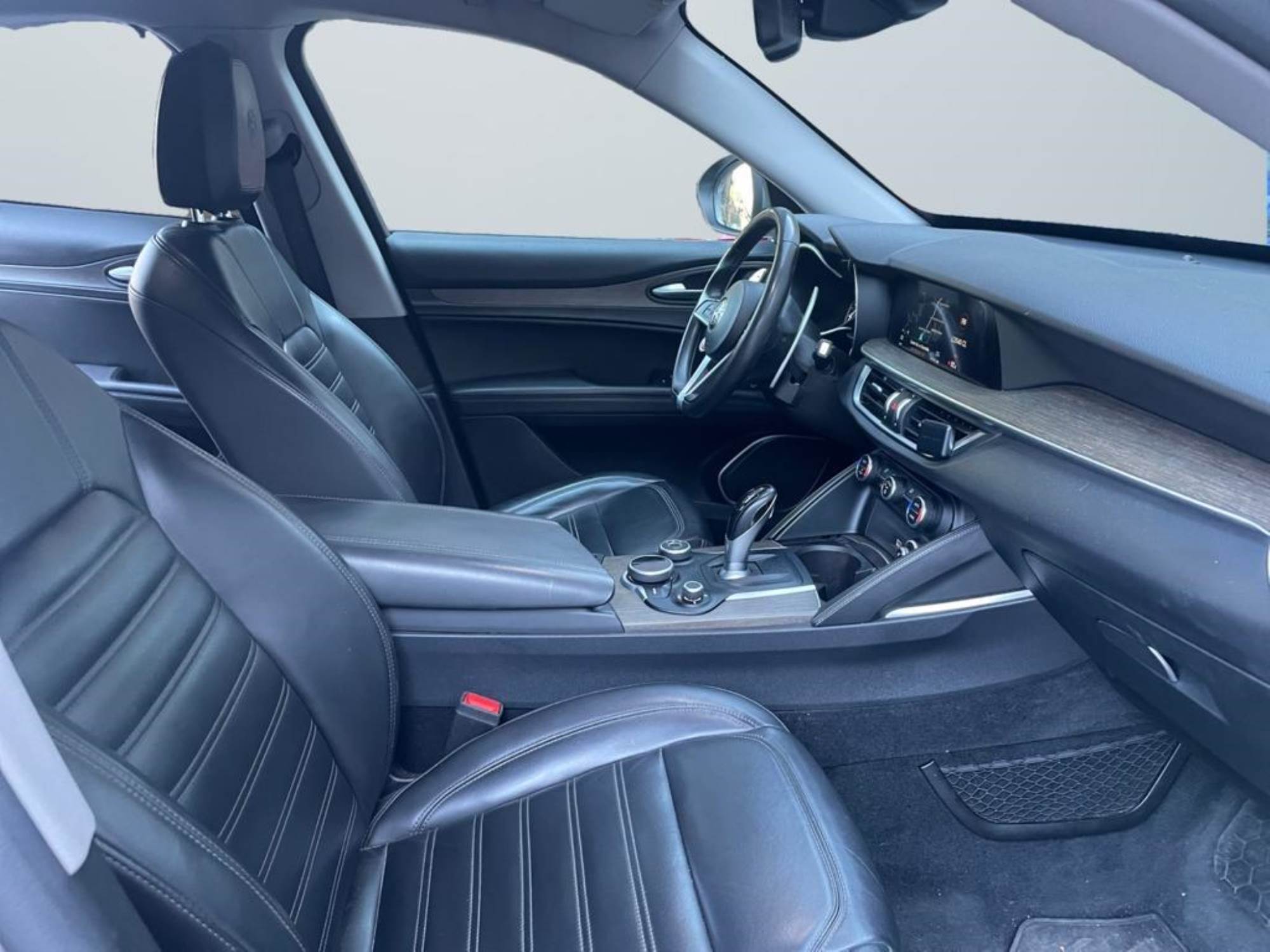 Alfa Romeo Stelvio AWD
