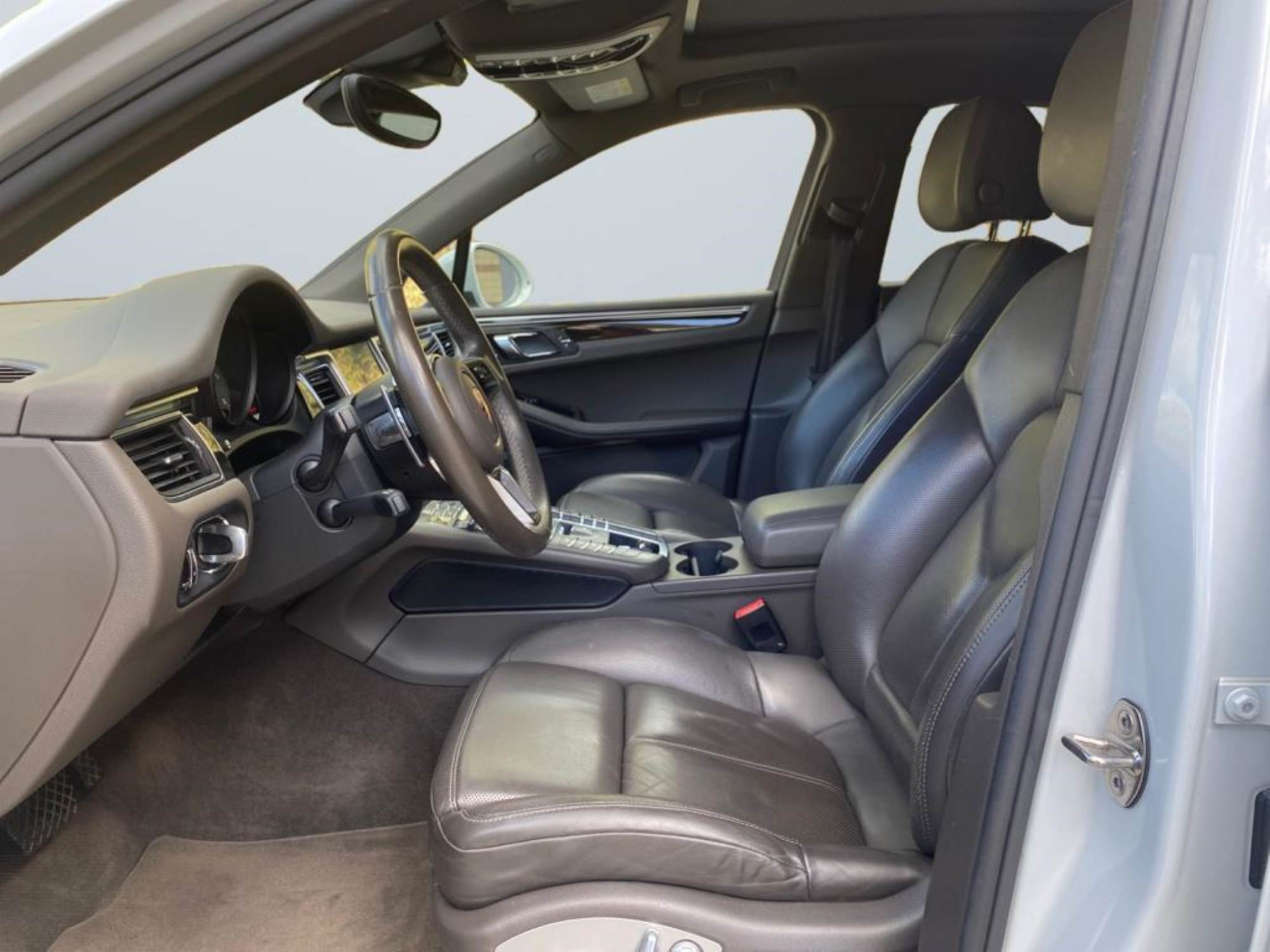 Porsche Macan S 