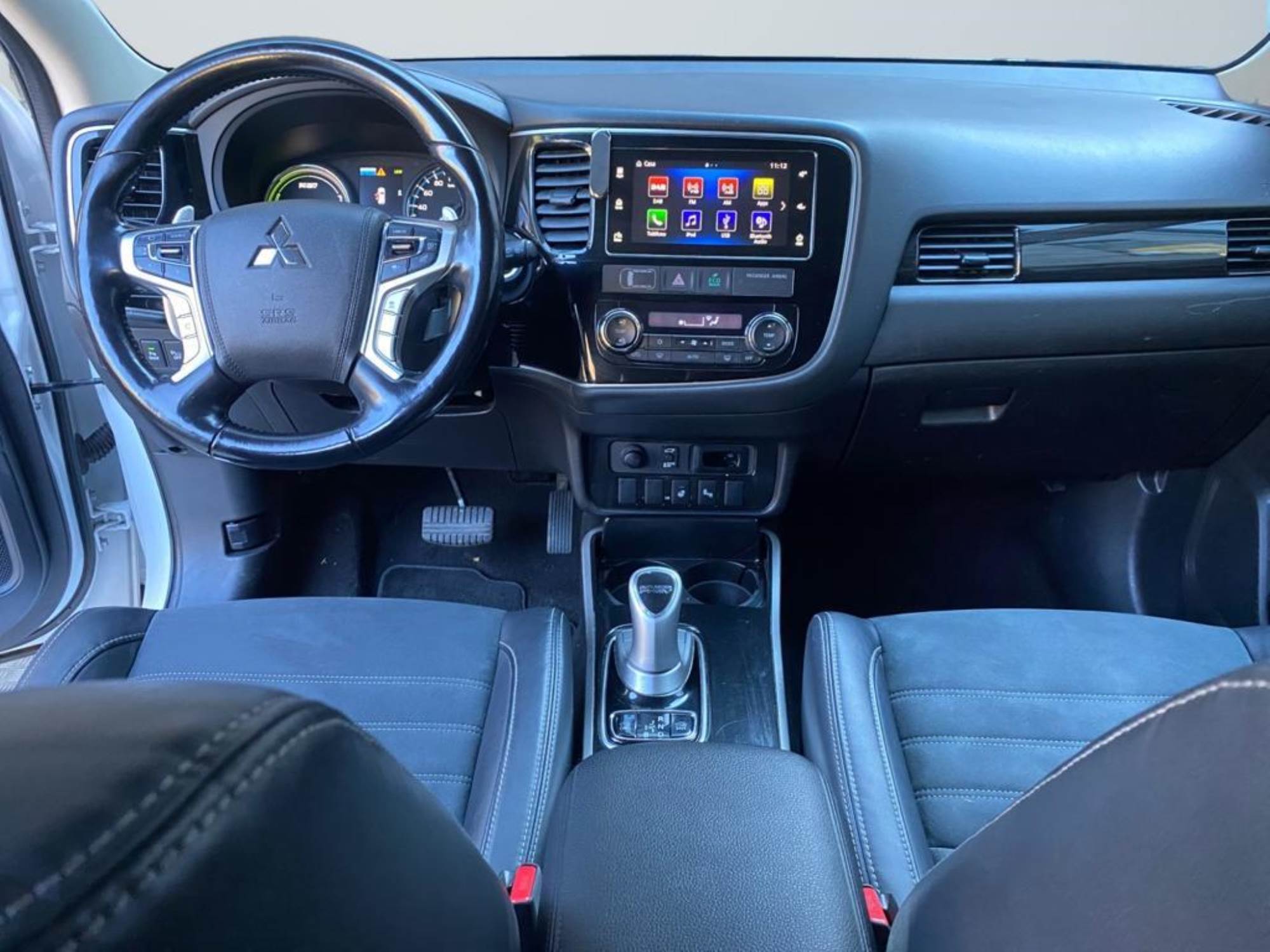 Mitsubishi Outlander PHEV 4WD