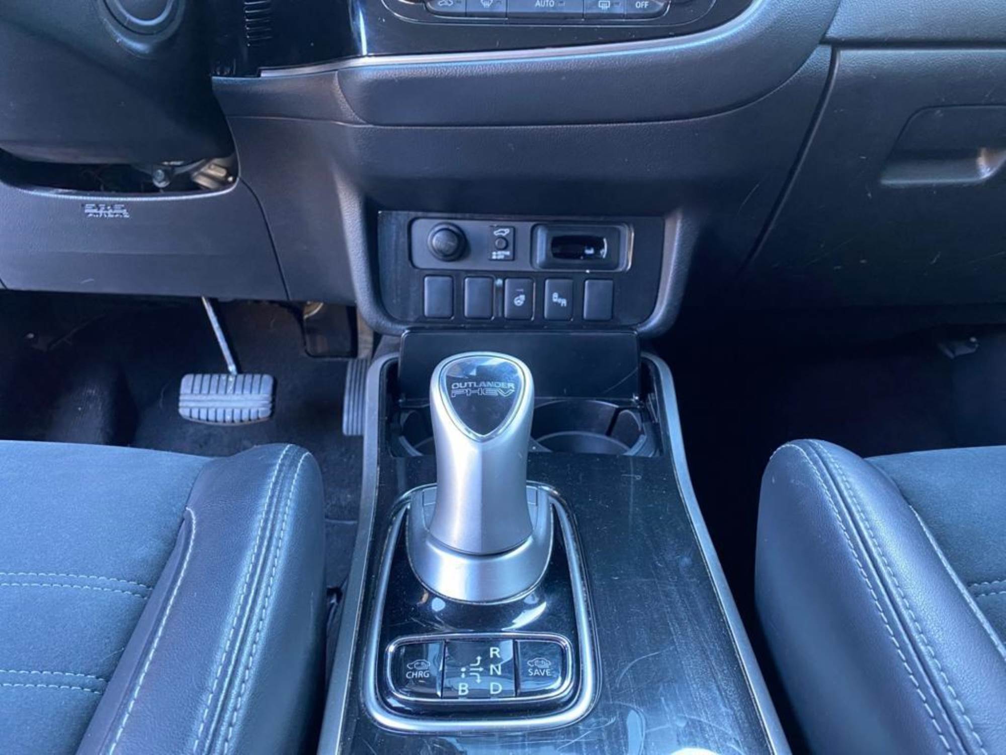 Mitsubishi Outlander PHEV 4WD