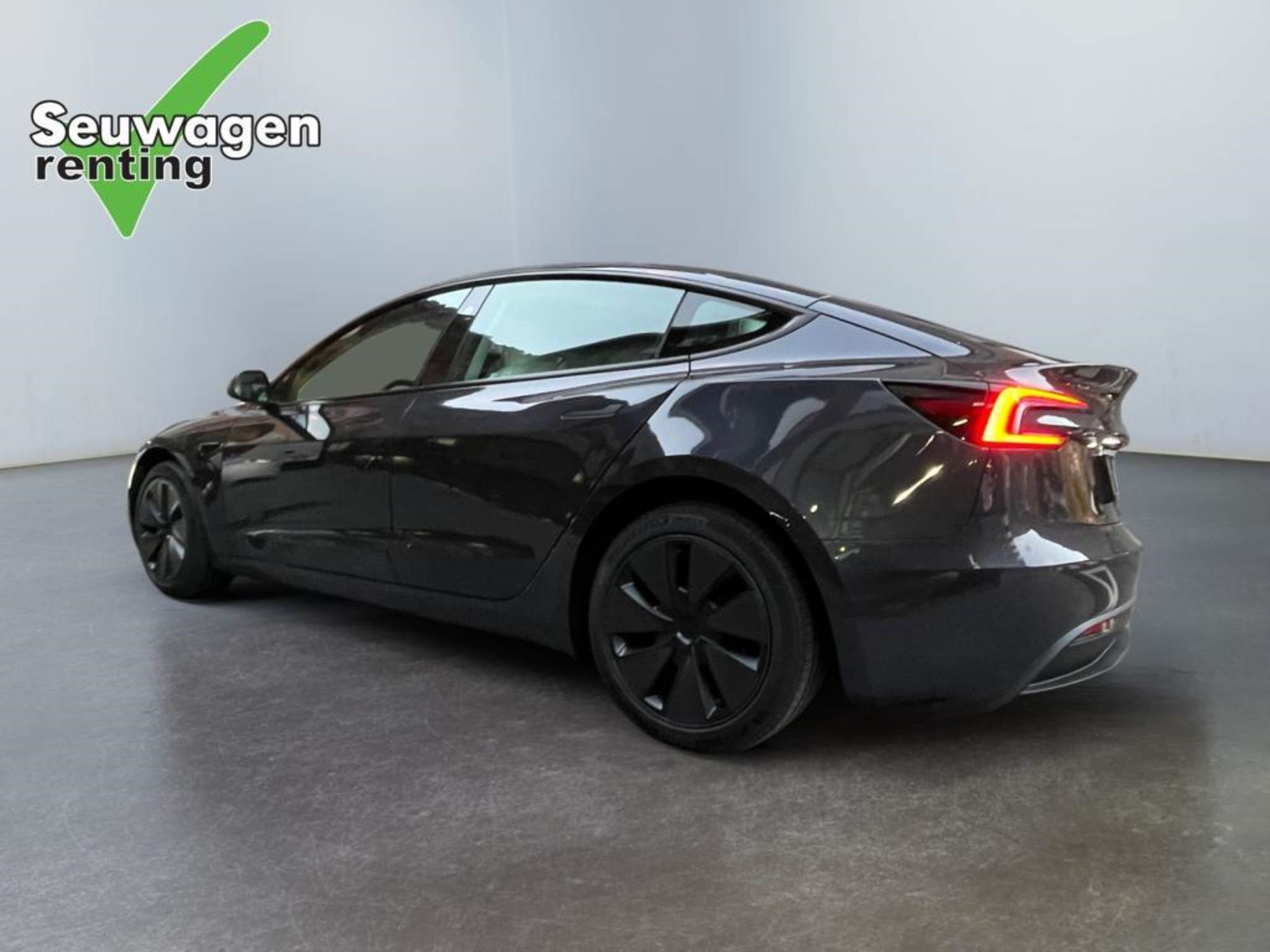Tesla Model 3 Long Range