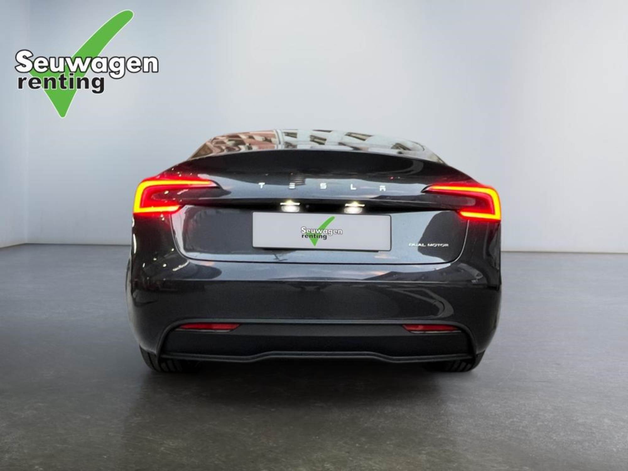 Tesla Model 3 Long Range