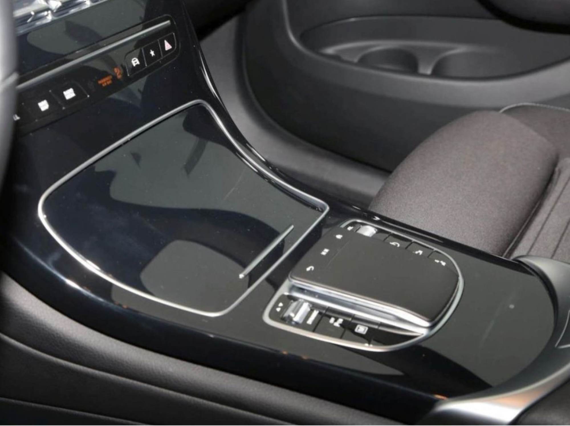 Mercedes-Benz GLC 300 e 4M AMG 