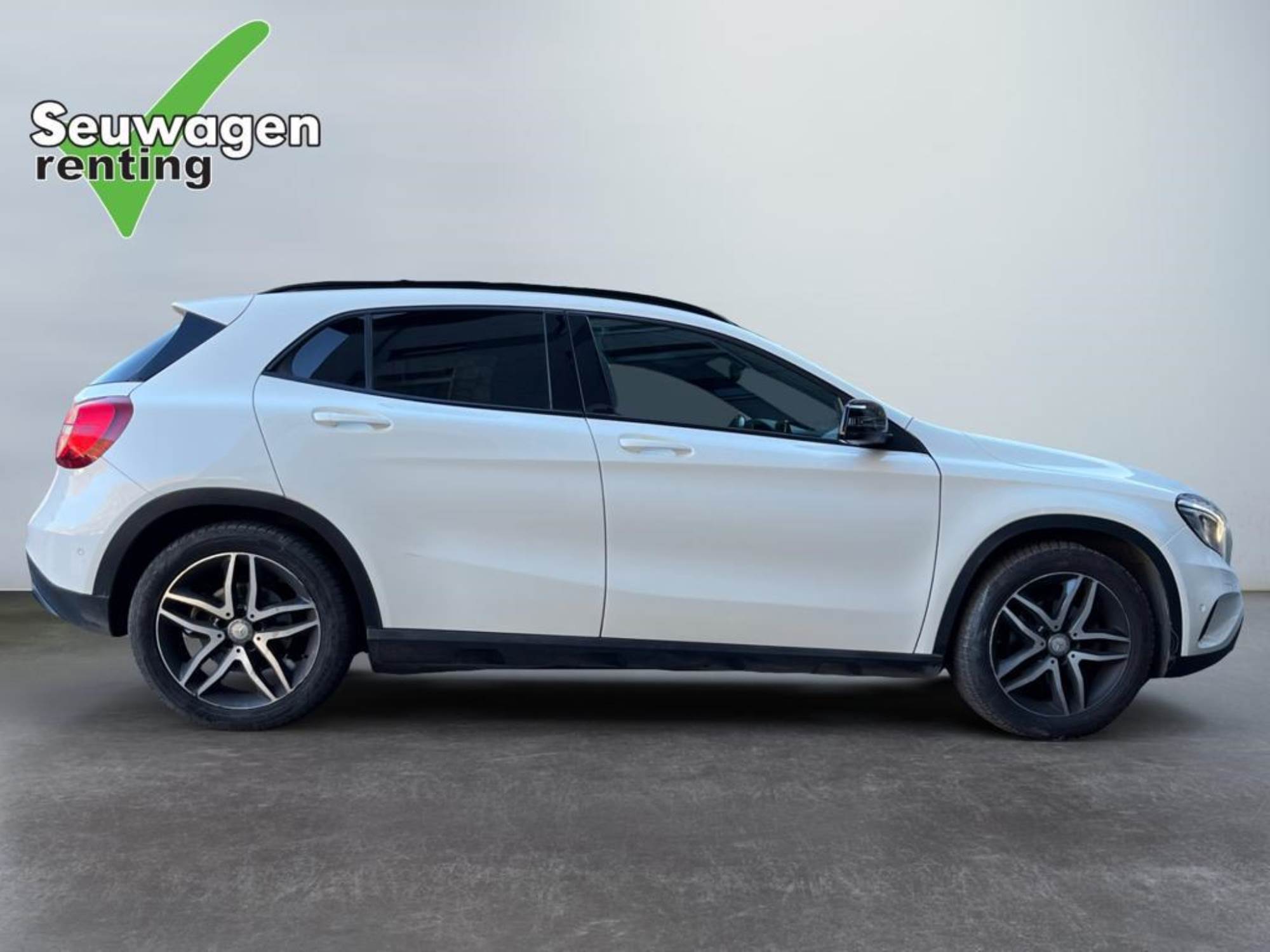 Mercedes-Benz GLA 220 CDI 4MATIC