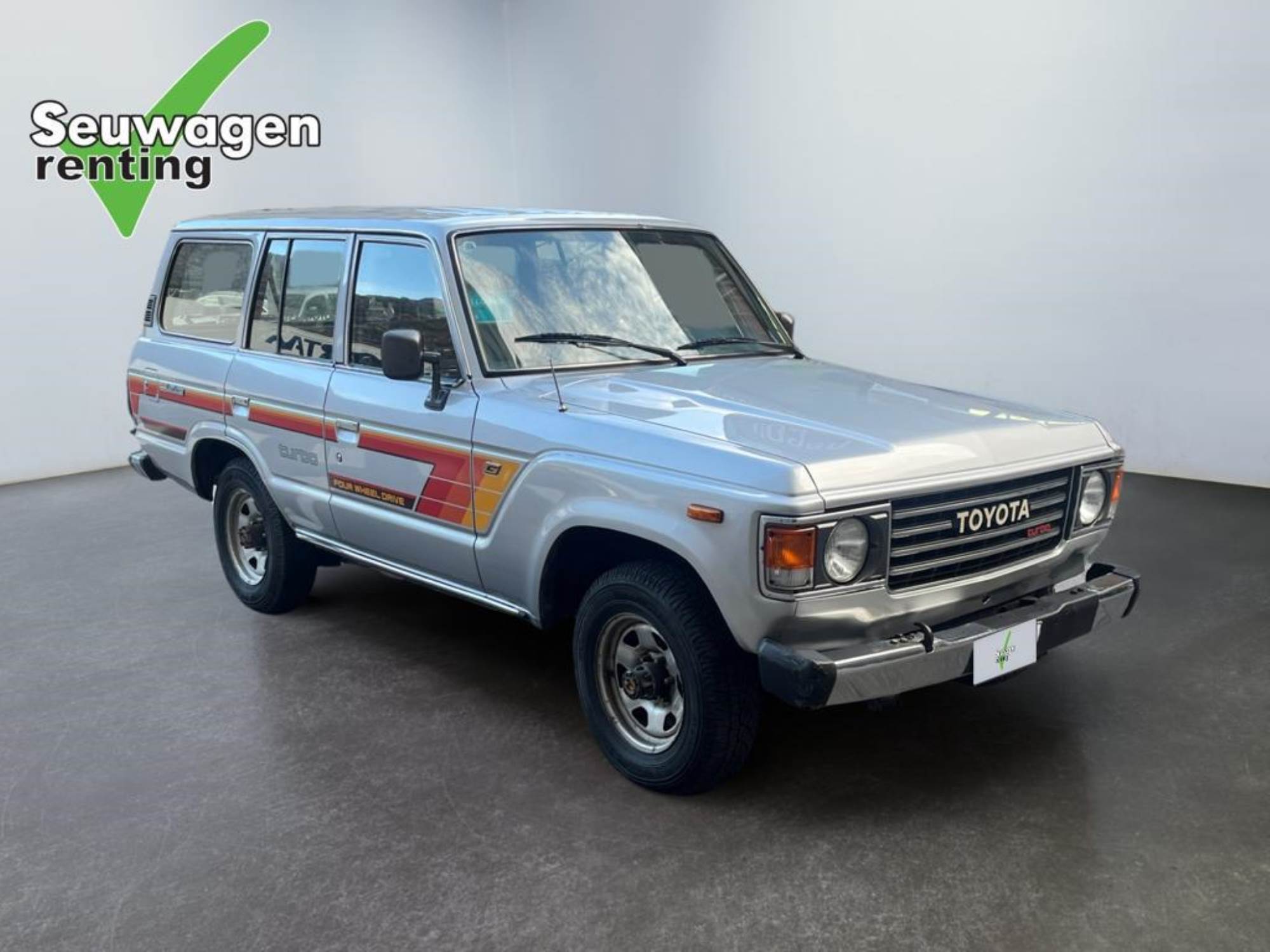 Toyota Land Cruiser CR.S.W.HJ61TUR.