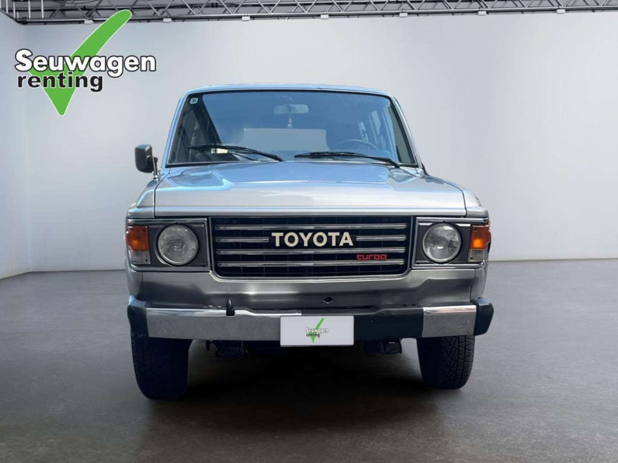 Toyota Land Cruiser CR.S.W.HJ61TUR.