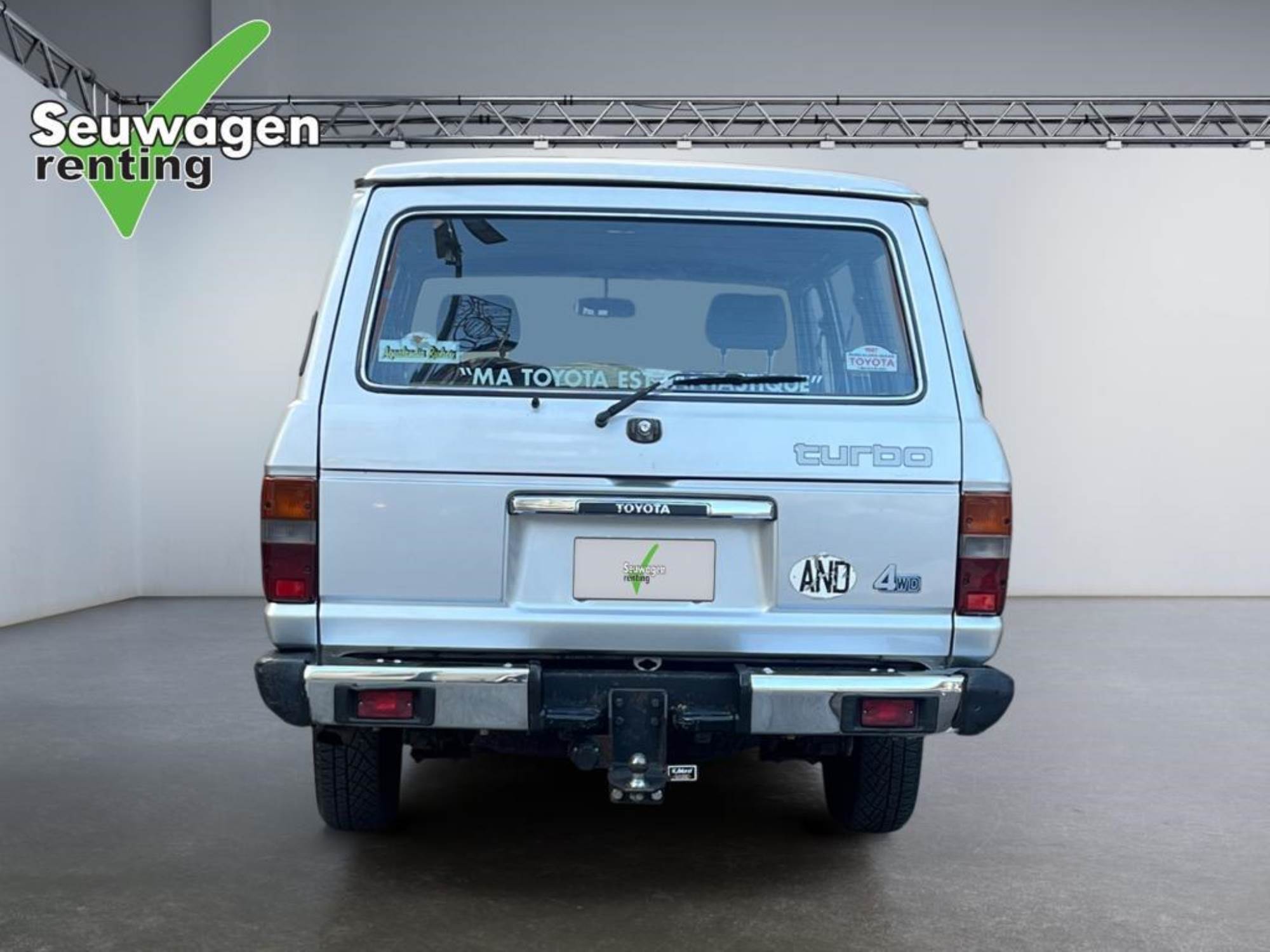 Toyota Land Cruiser CR.S.W.HJ61TUR.
