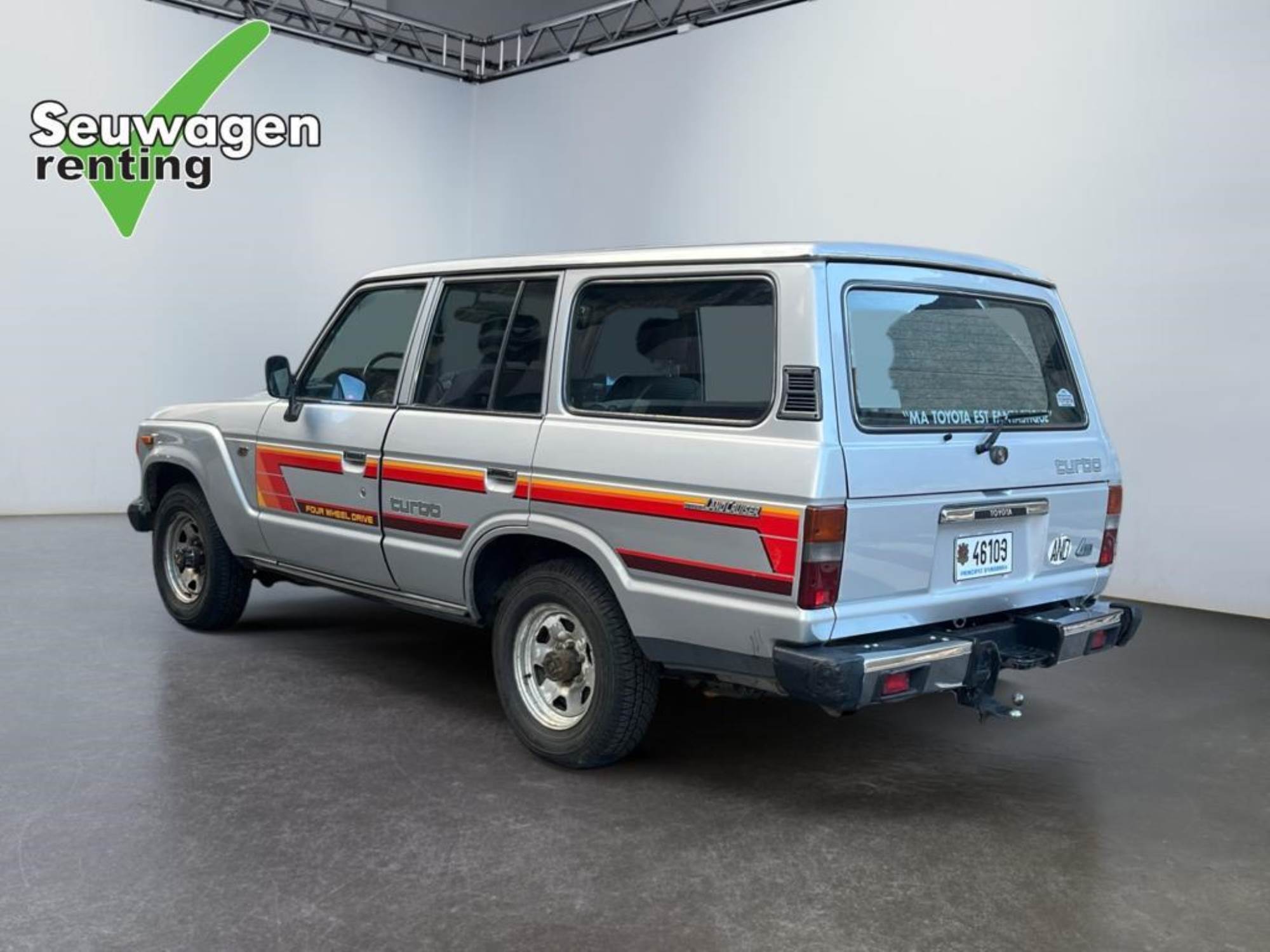 Toyota Land Cruiser CR.S.W.HJ61TUR.