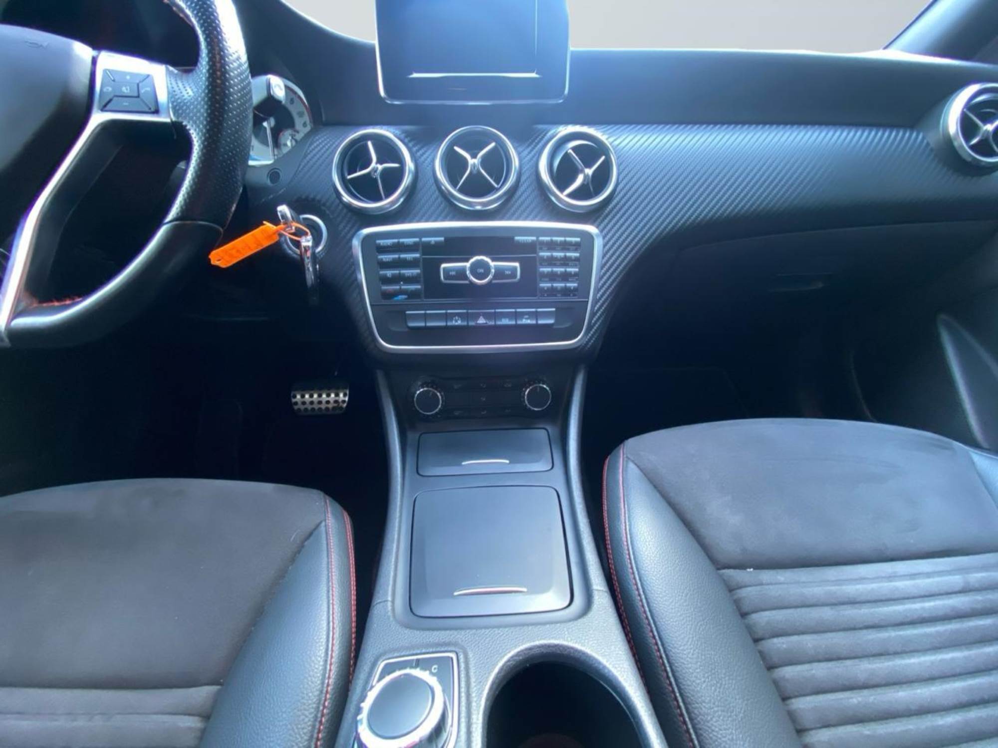 Mercedes-Benz A 220 CDI