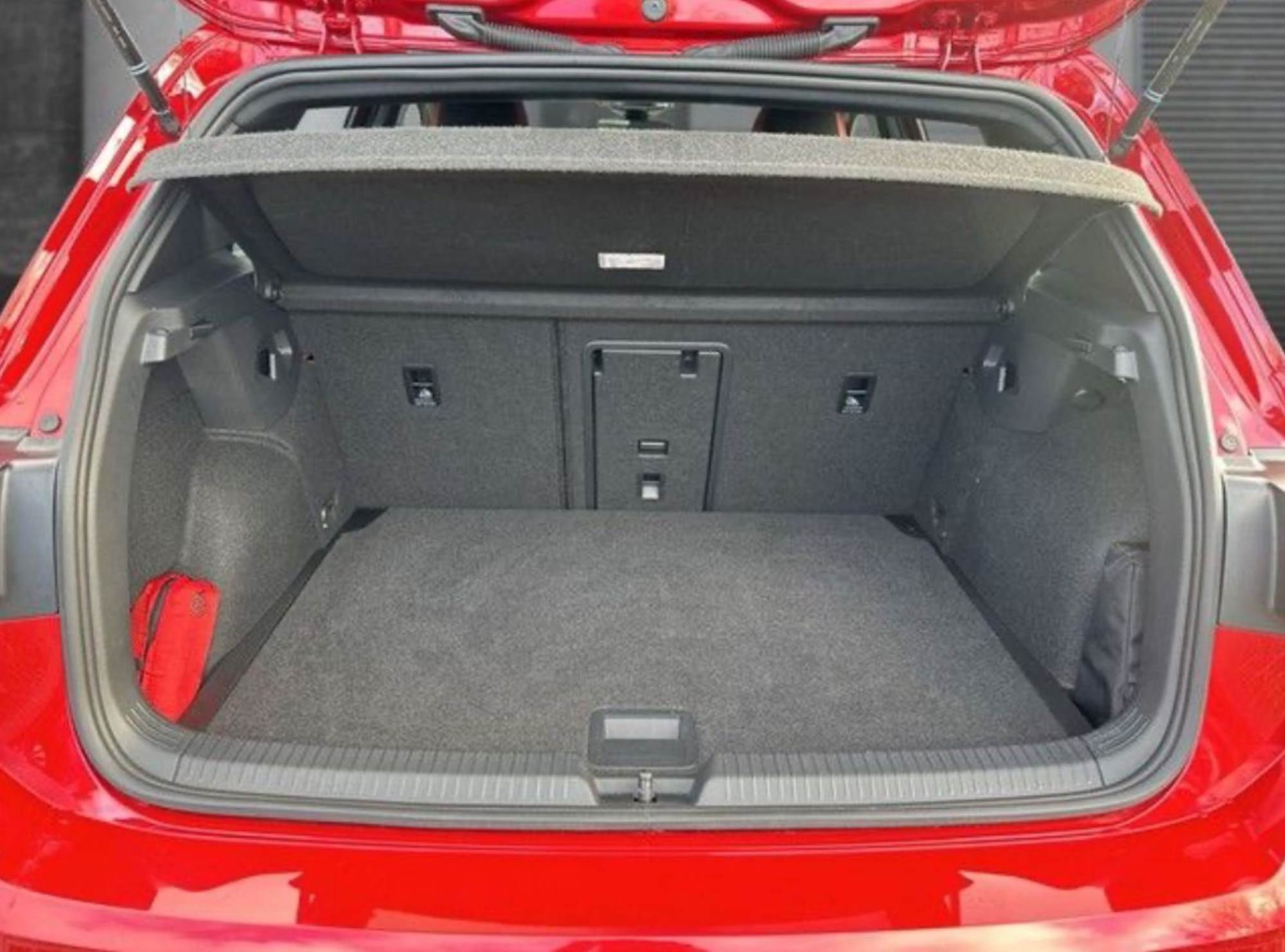 Volkswagen Golf VIII LIM GTI 2.0