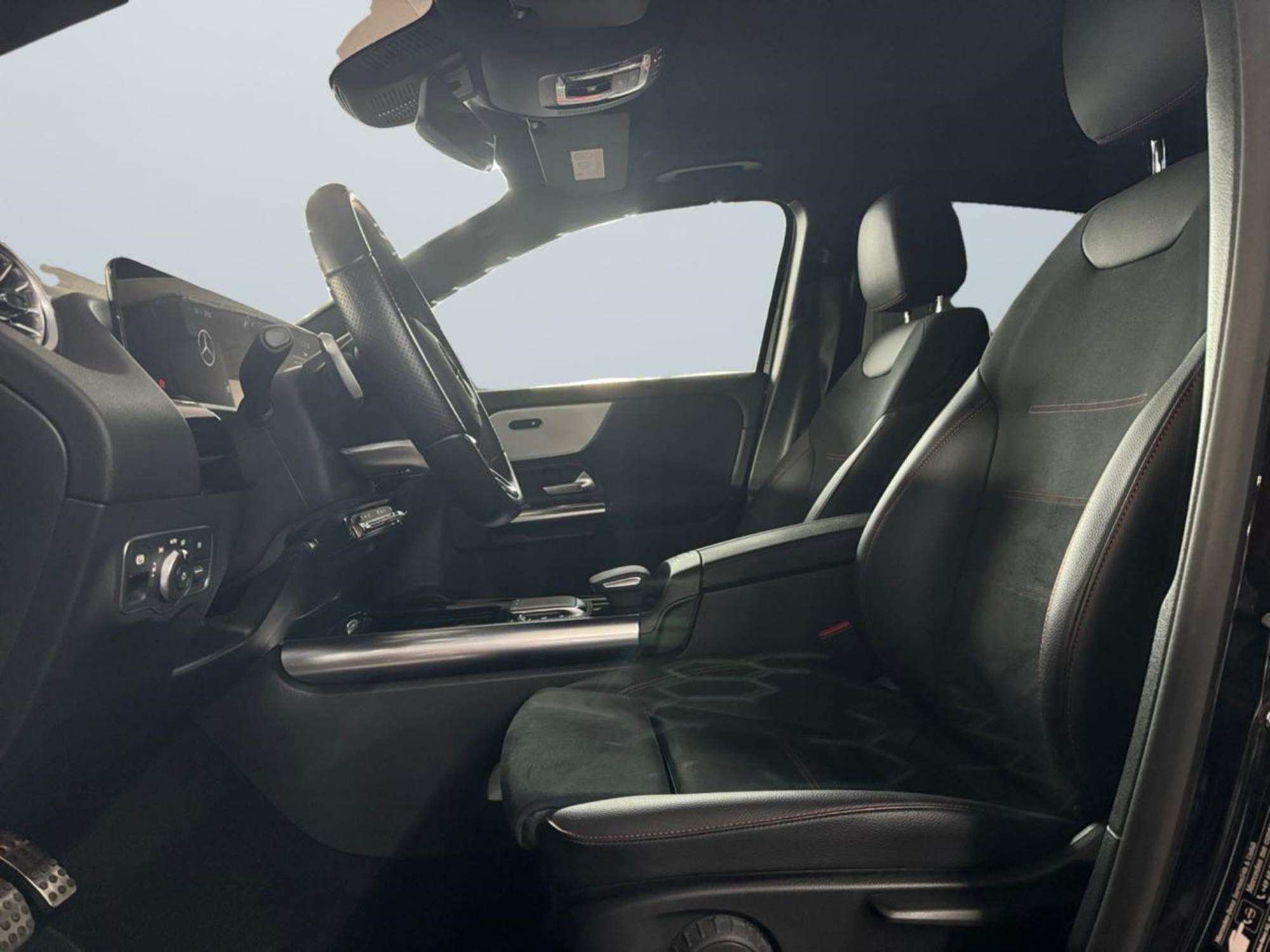 Mercedes-Benz GLA 250 4 MATIC 4M AMG