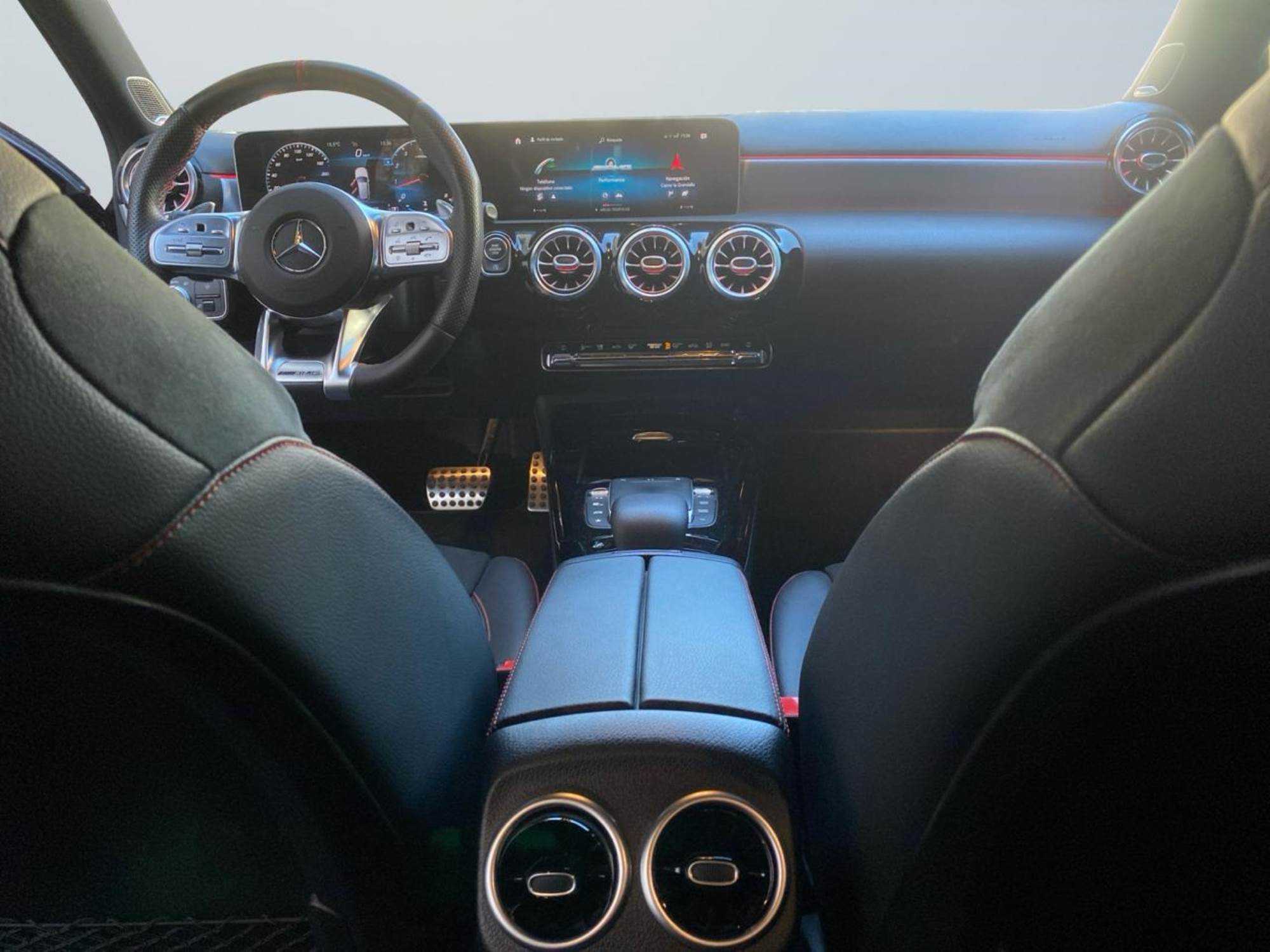 Mercedes-Benz AMG A 35 4MATIC 