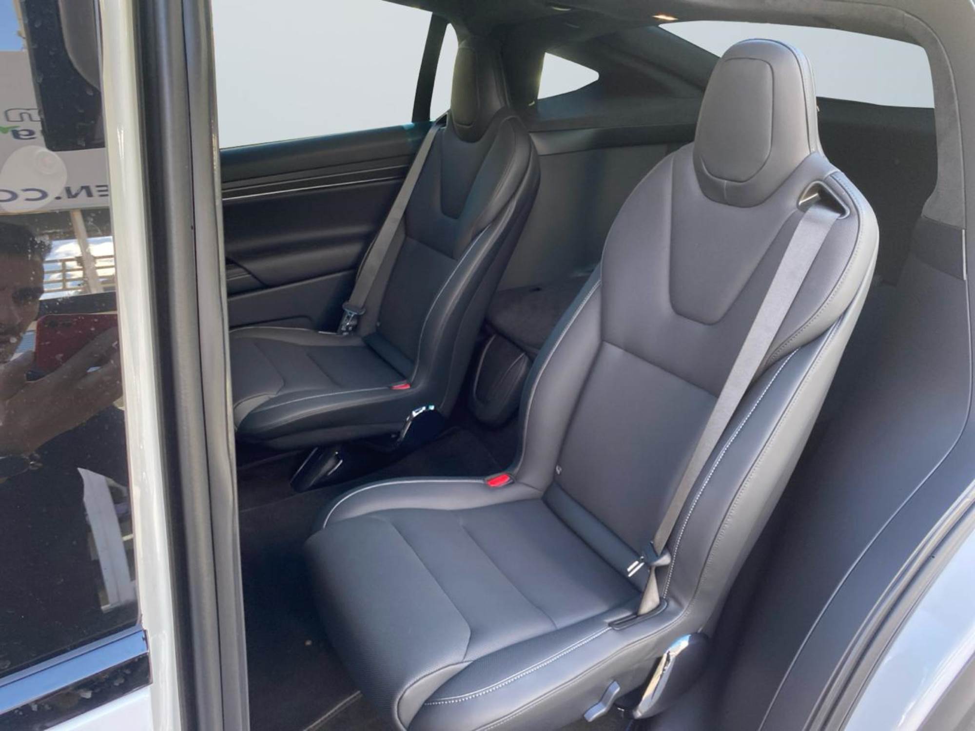 Tesla Model X Plaid