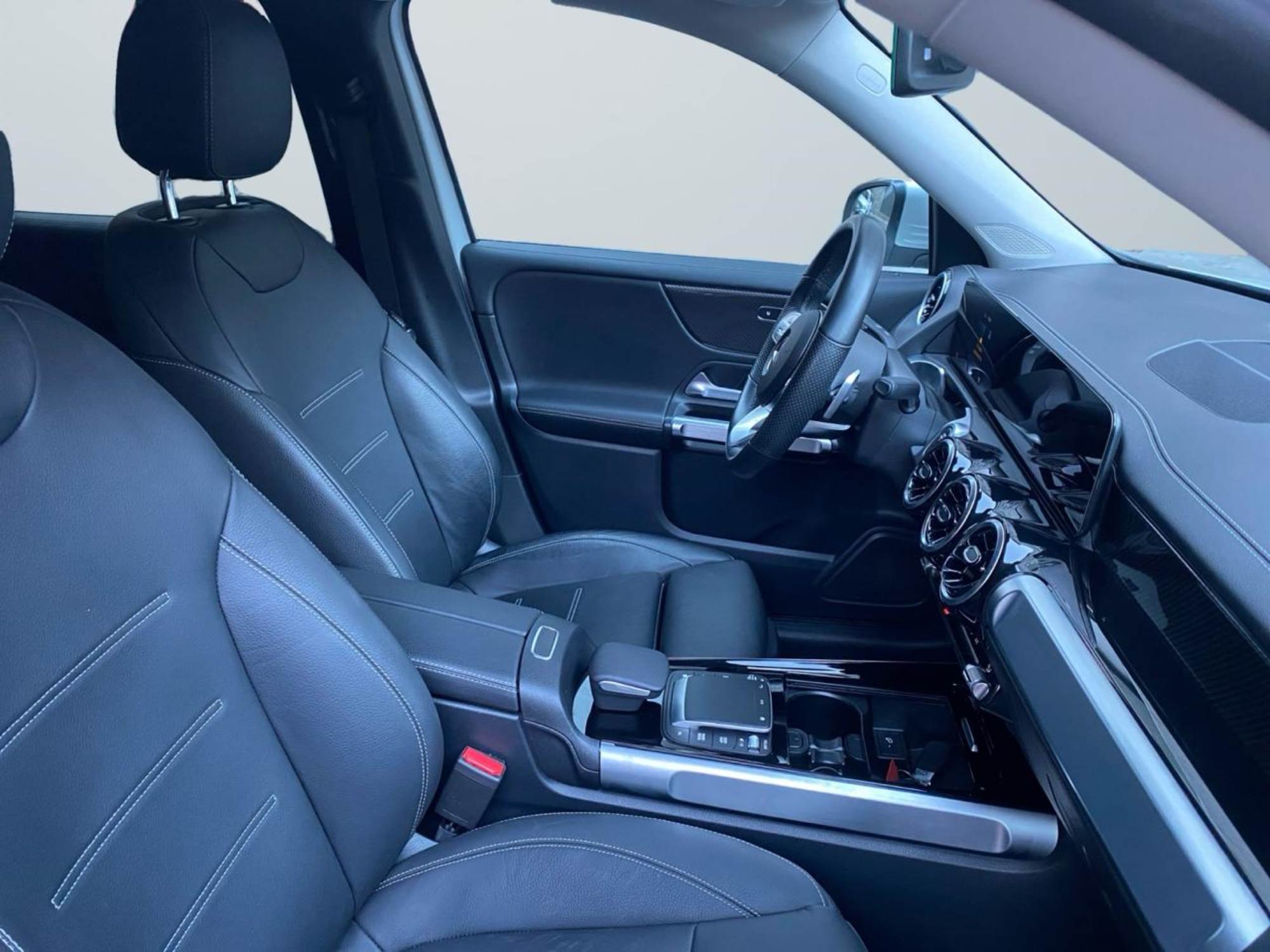 Mercedes-Benz GLB 250 4Matic