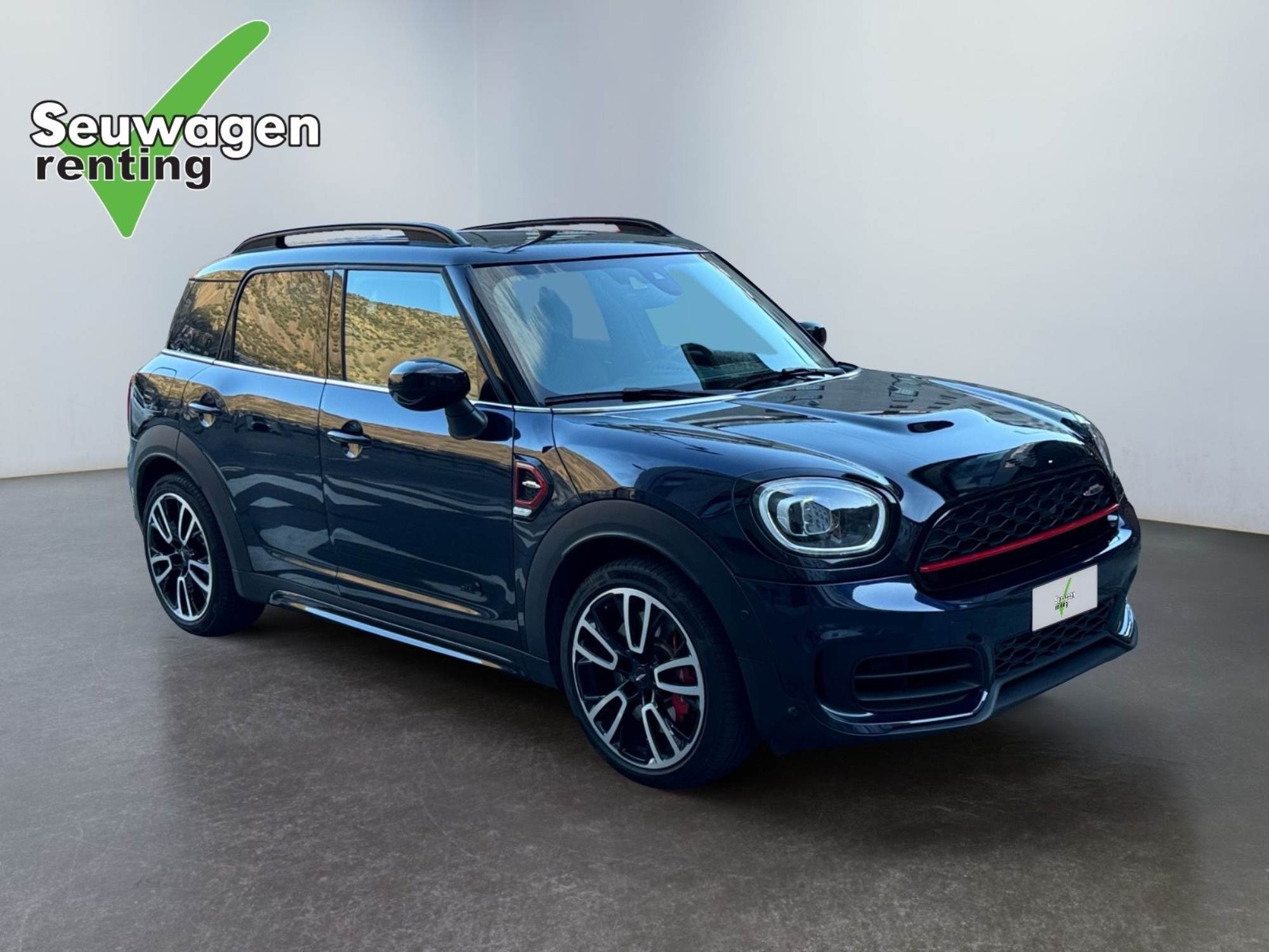 MINI JCW Countryman 