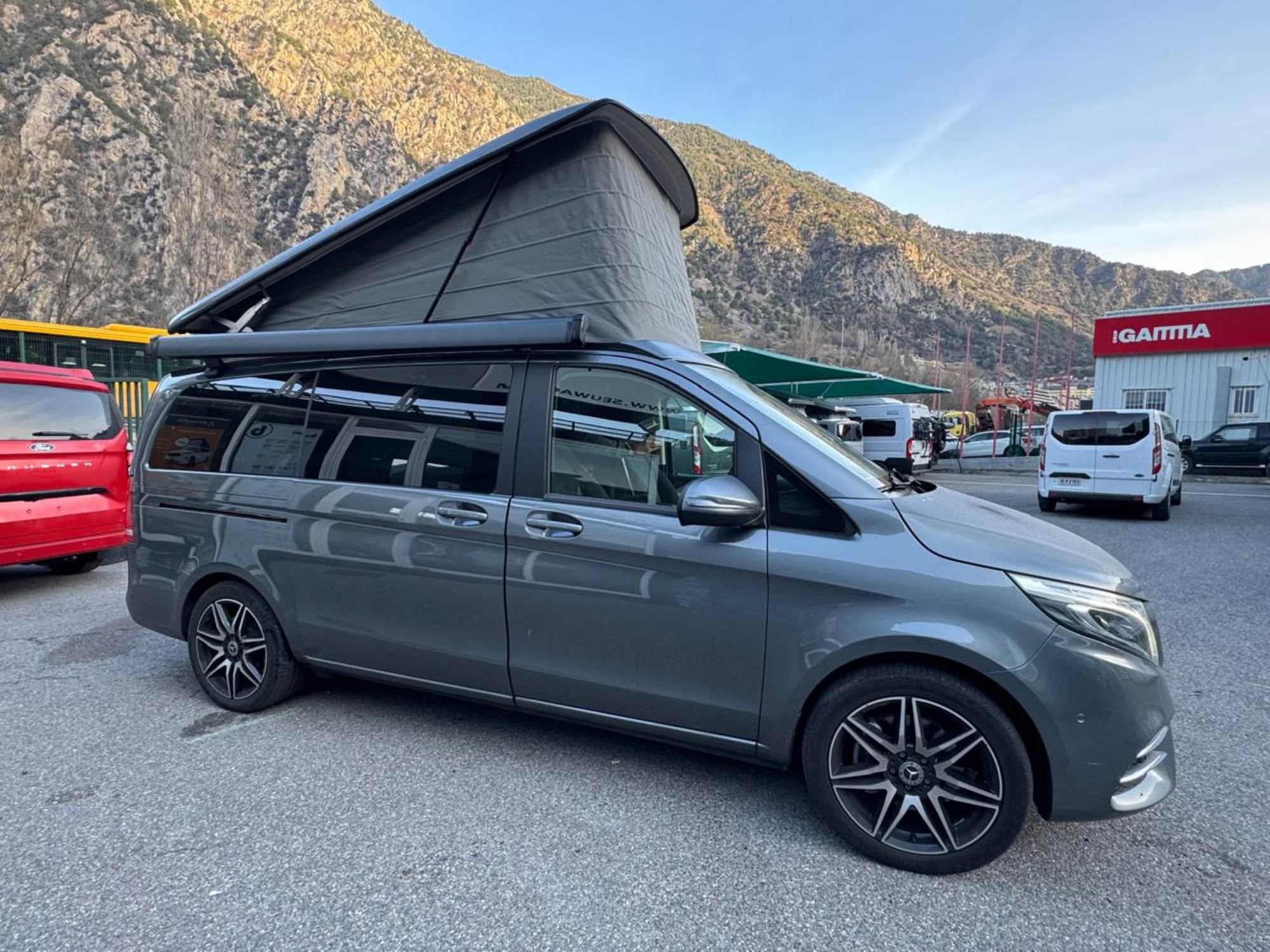 Mercedes-Benz Marco Polo 