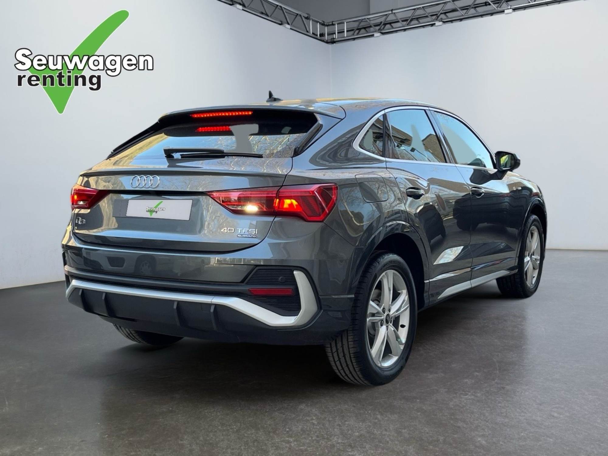 Audi Q3 S-Line 40 tfsi quattro