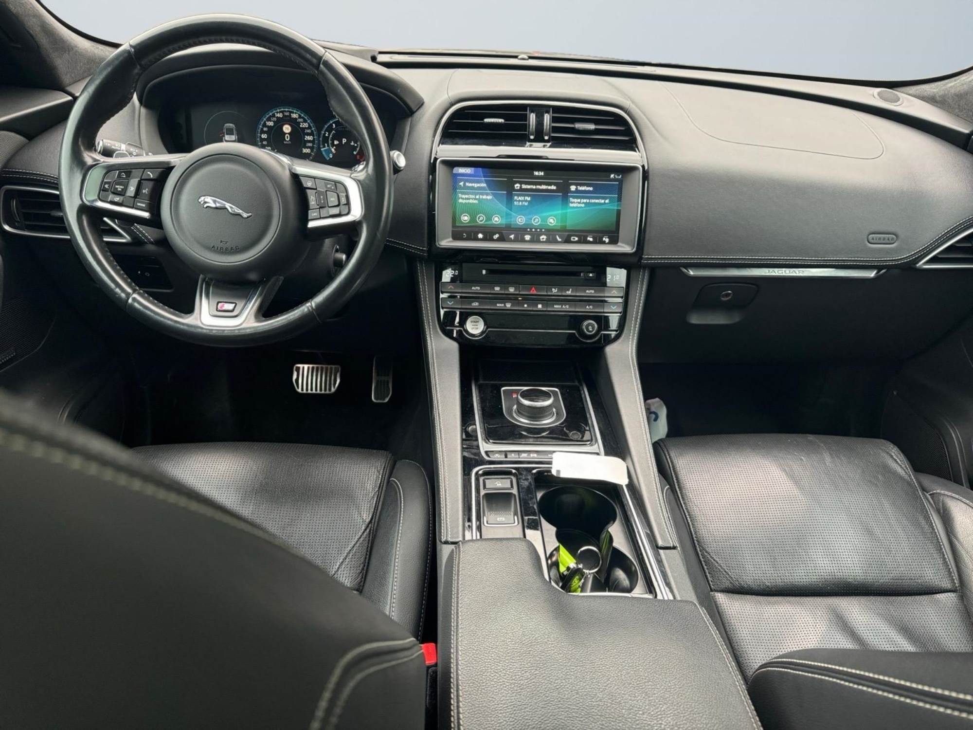 Jaguar F-Pace S