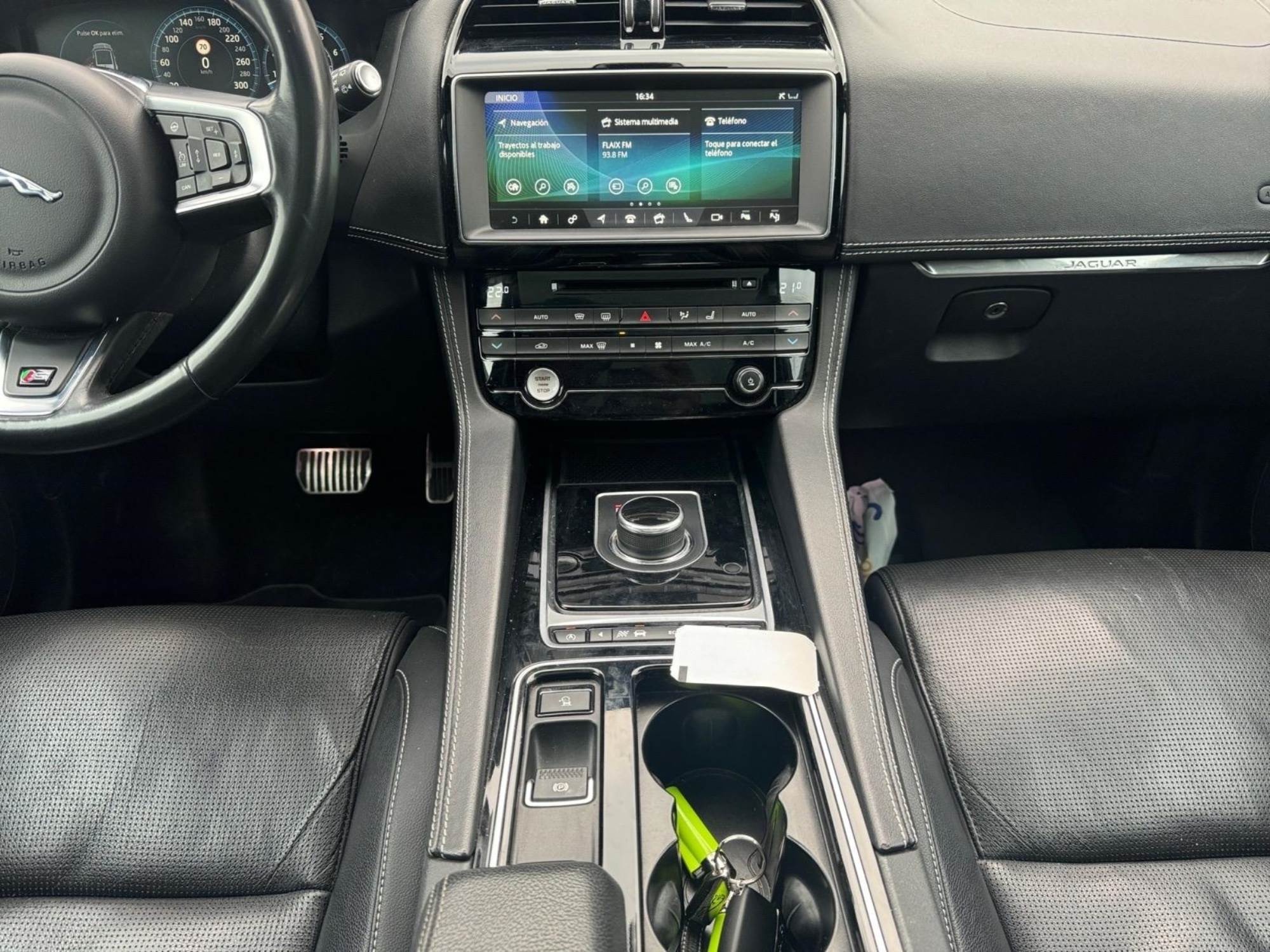 Jaguar F-Pace S