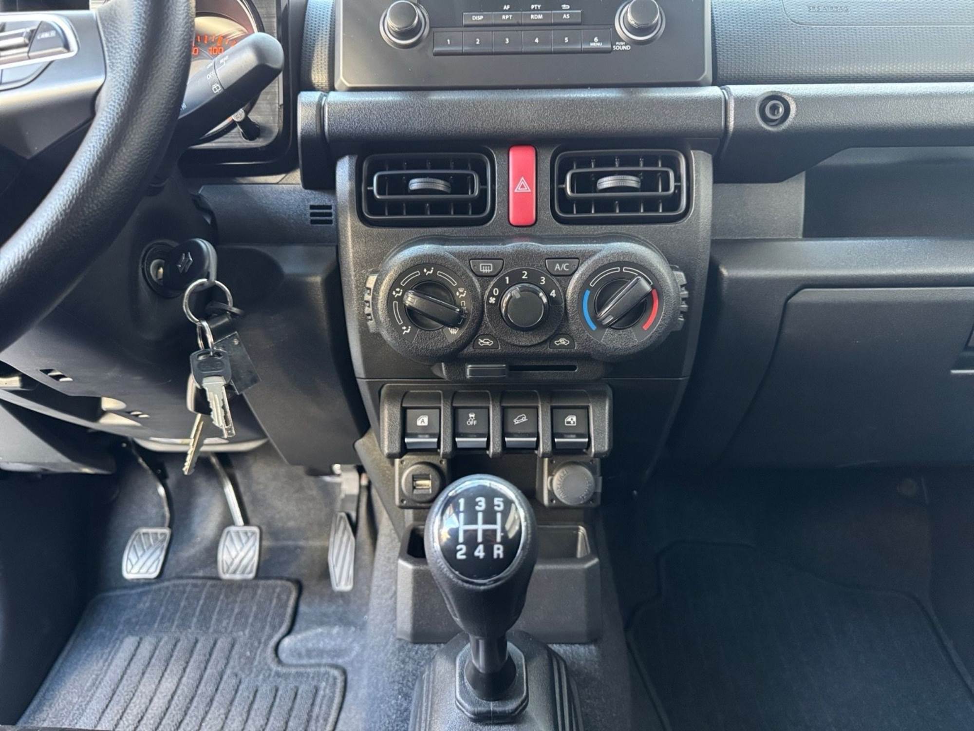 Suzuki Jimny 130CV