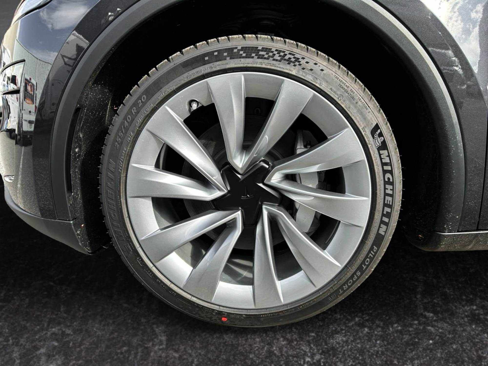 Tesla Model Y 4x4 PLA ENGEGA