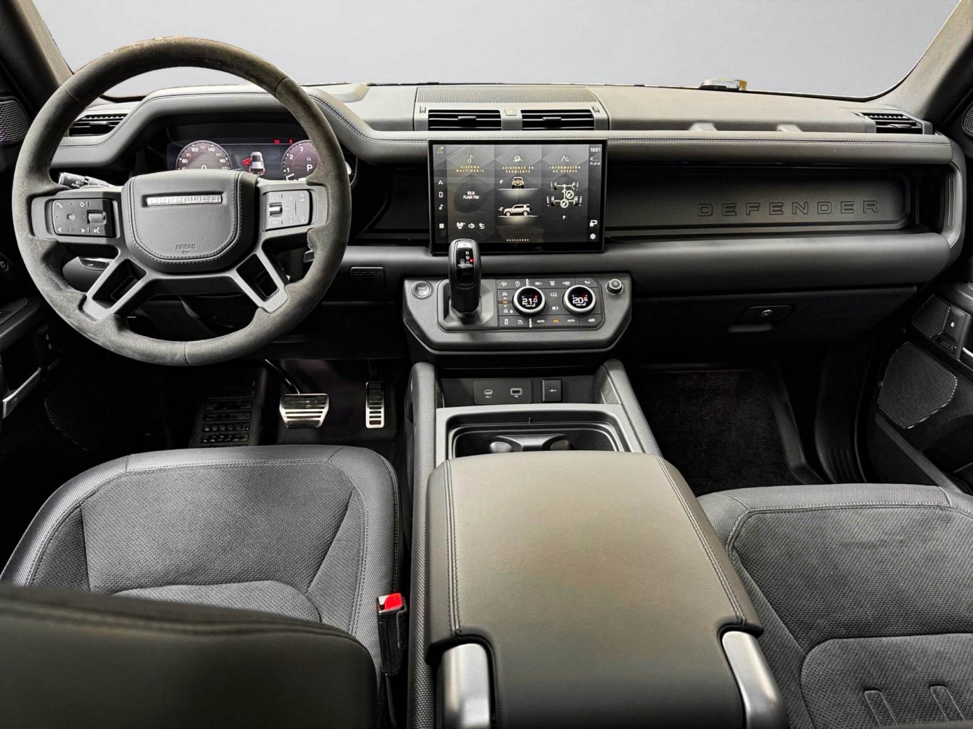 Land Rover Defender 110 P525 V8