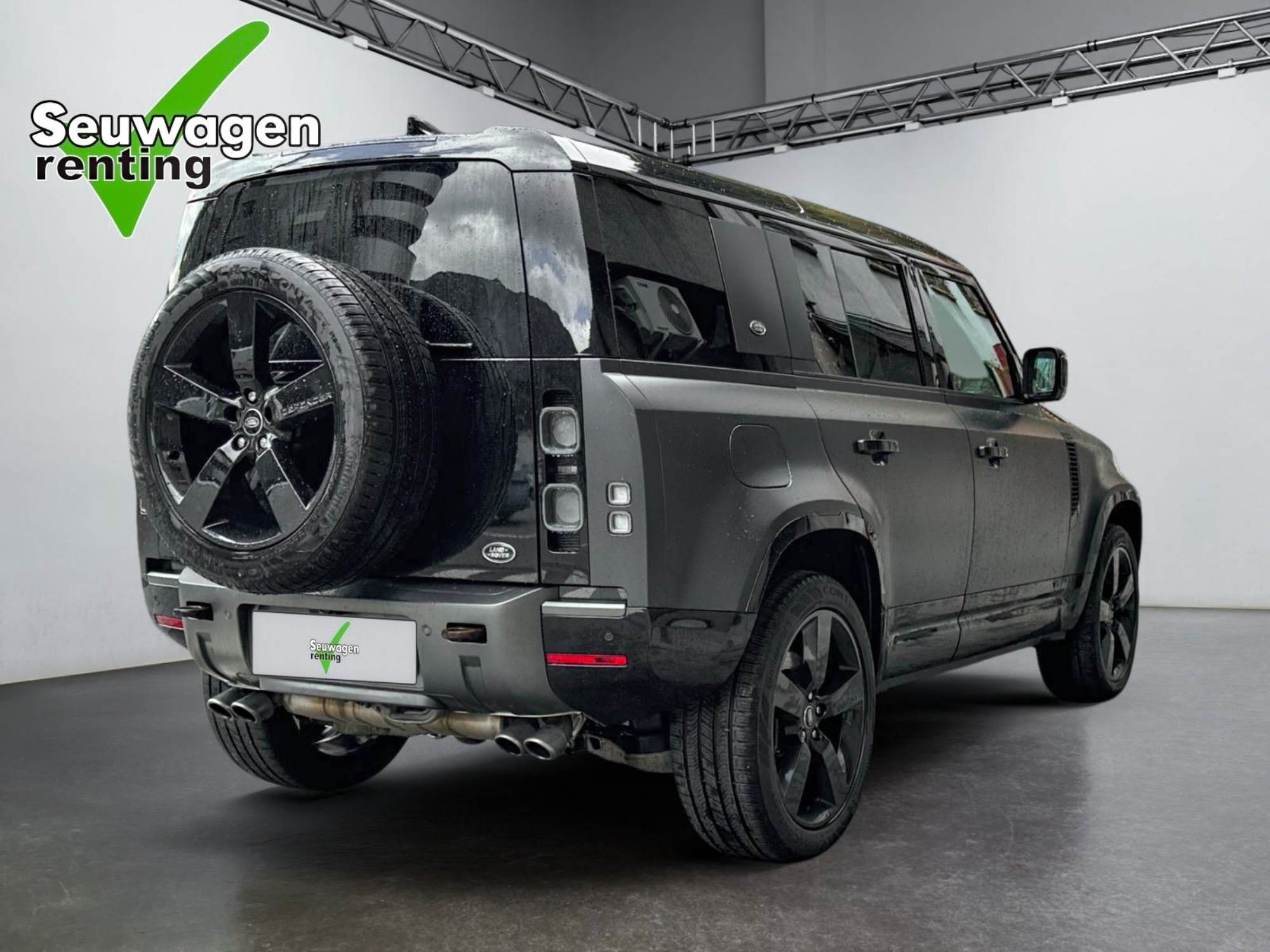 Land Rover Defender 110 P525 V8