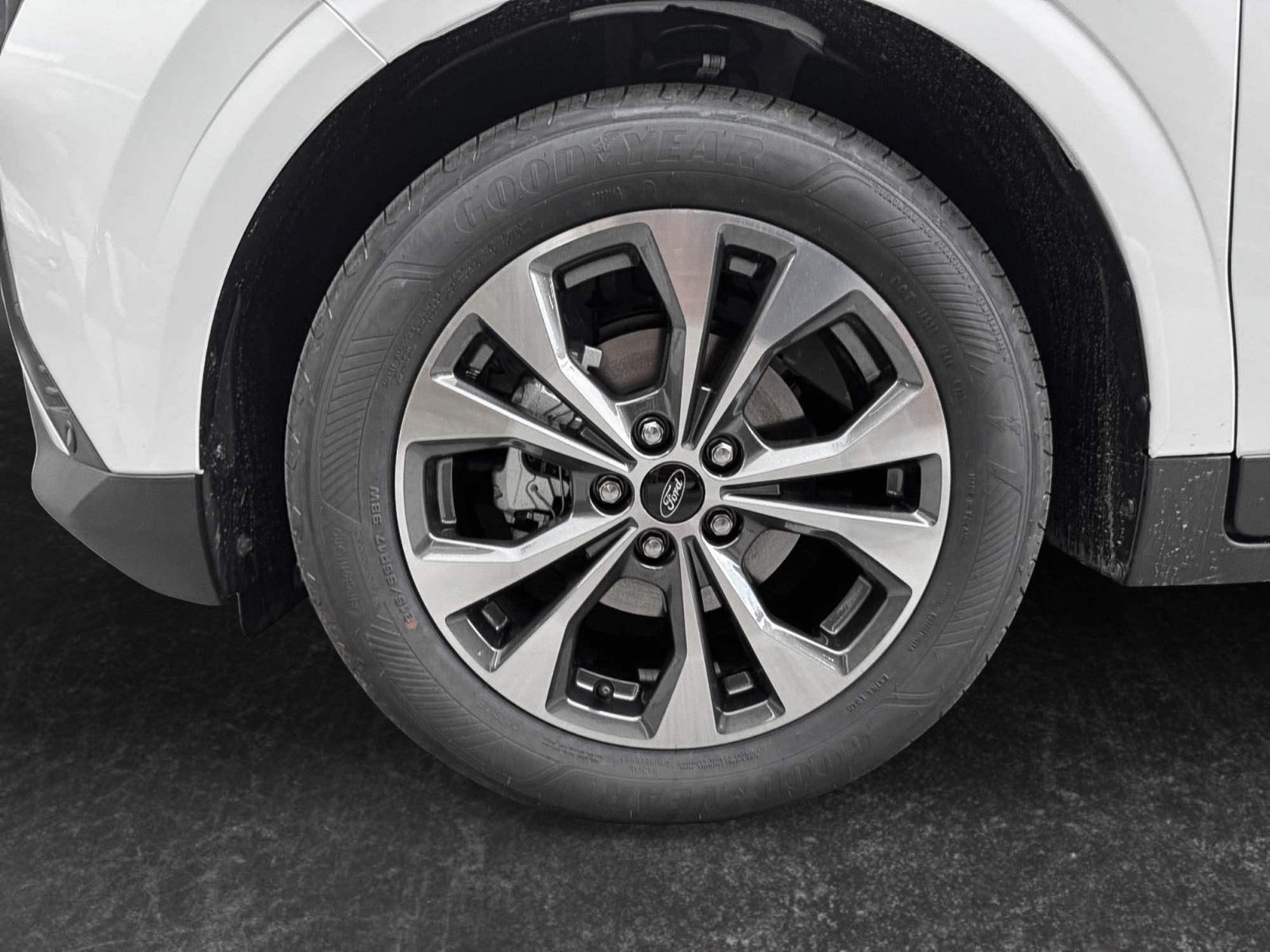Ford Tourneo Courier Segur inclòs
