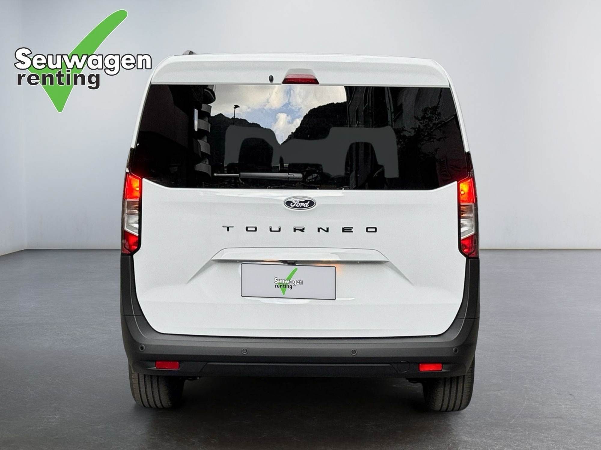 Ford Tourneo Courier Segur inclòs
