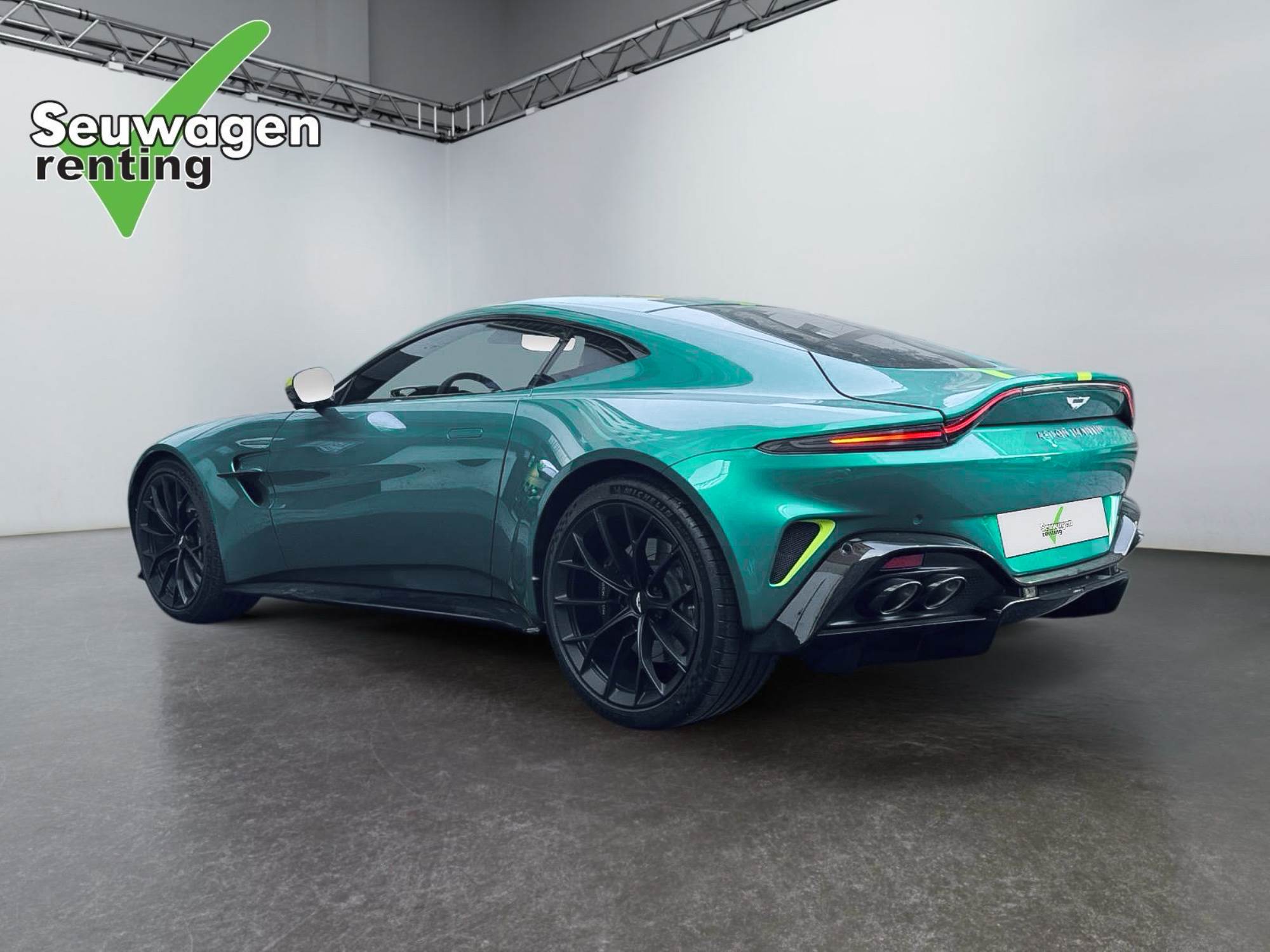 Aston Martin Vantage 1/24