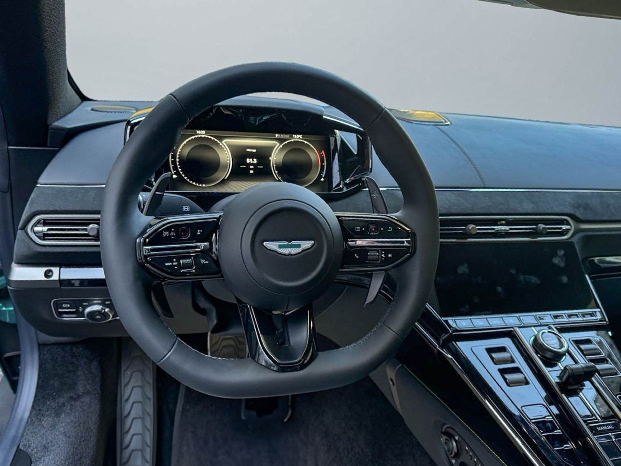 Aston Martin Vantage 1/24
