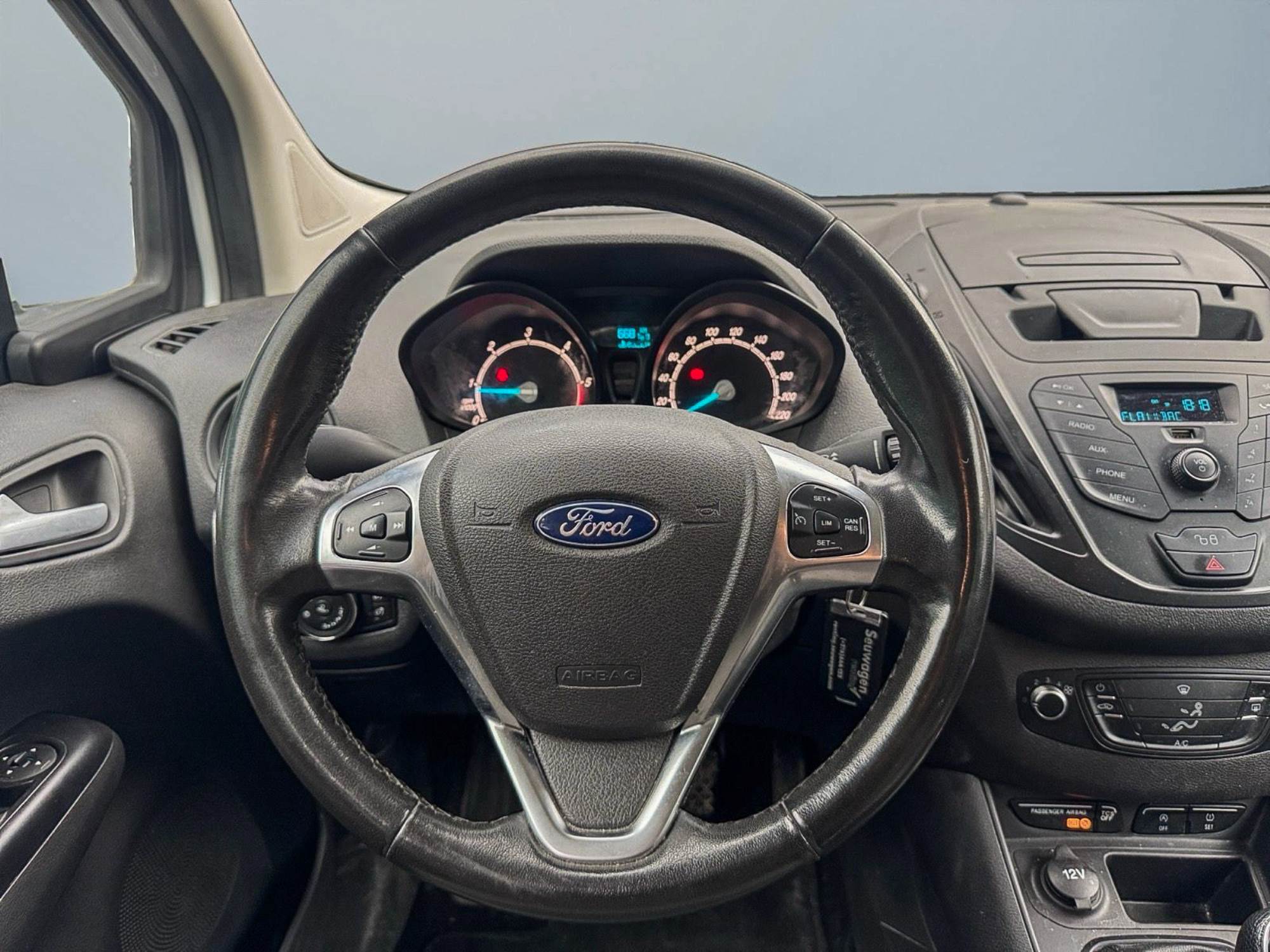 Ford Tourneo Courier 