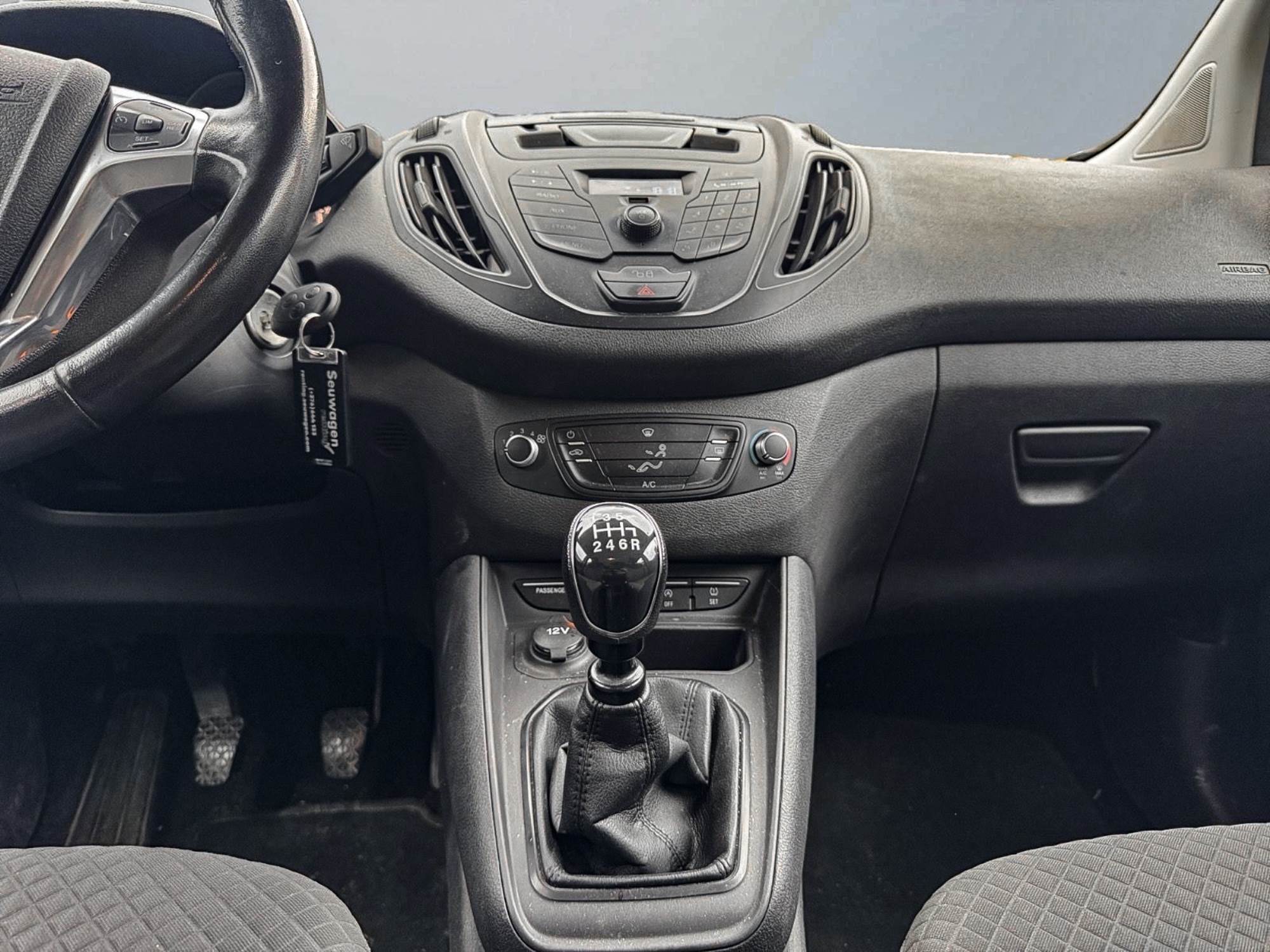 Ford Tourneo Courier 