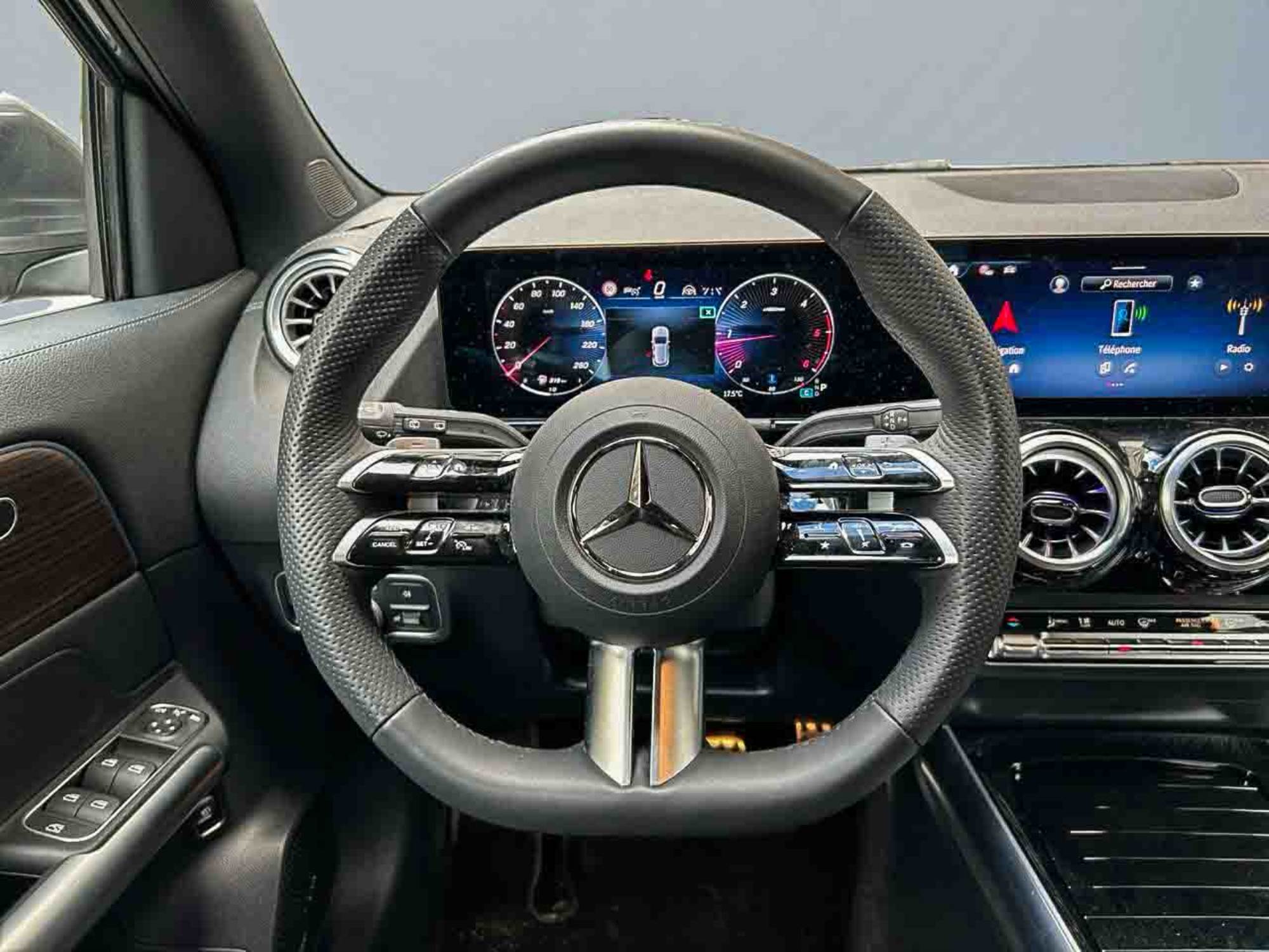 Mercedes-Benz GLA 220D 4MATIC