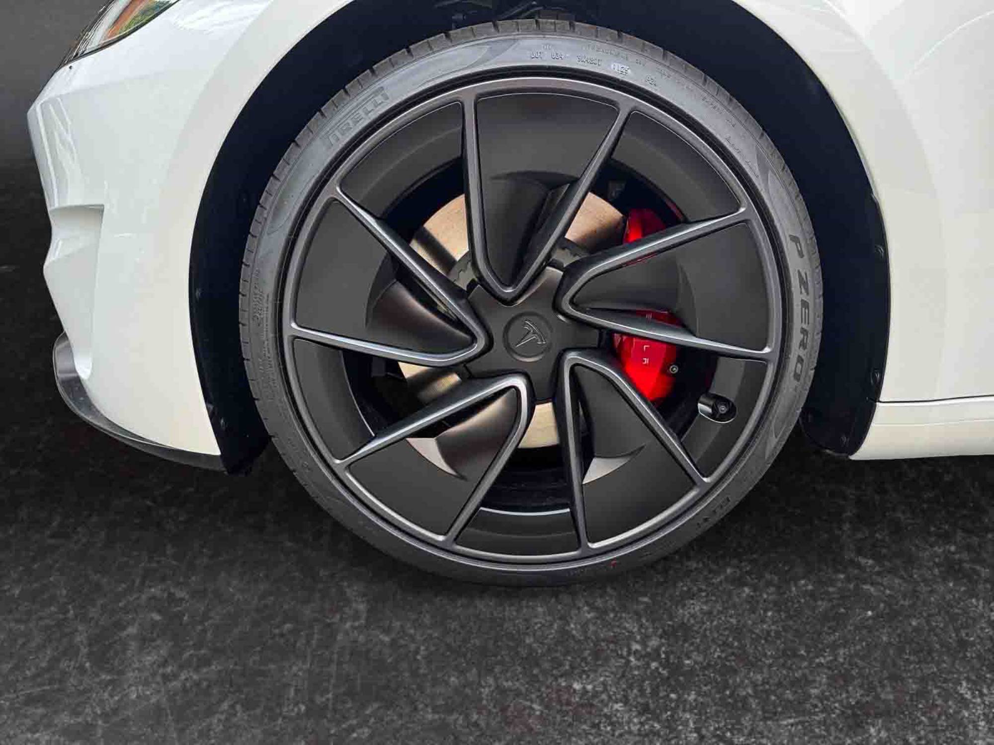 Tesla Model 3 Performance