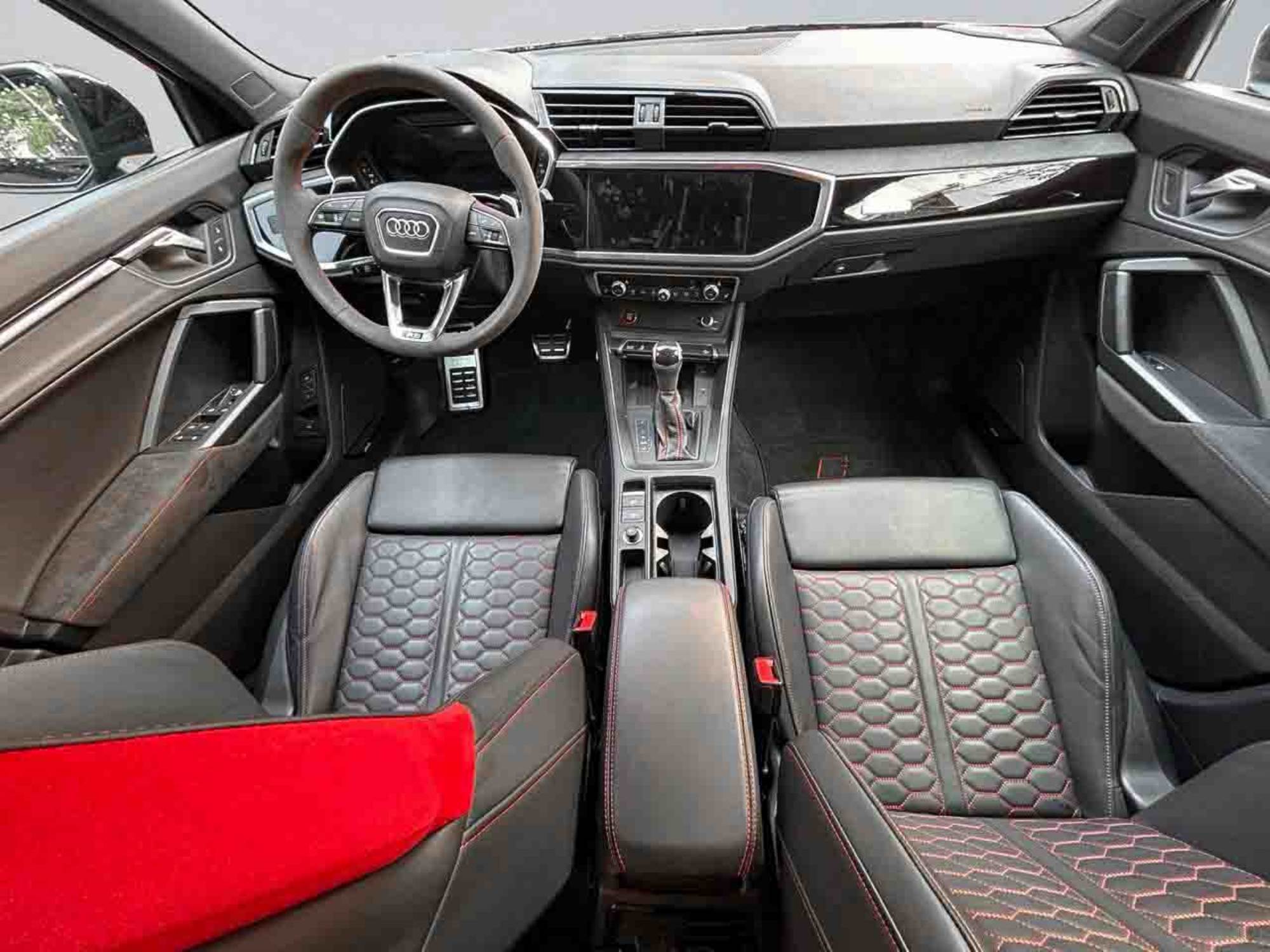 Audi RSQ3 400 CV